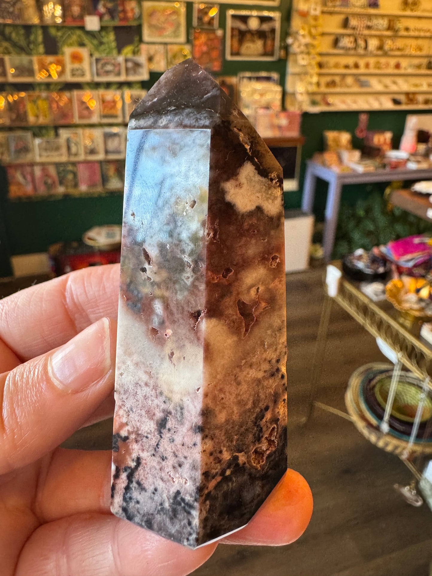 Chalcedony & Druzy Quartz Tower 141 g Brazil