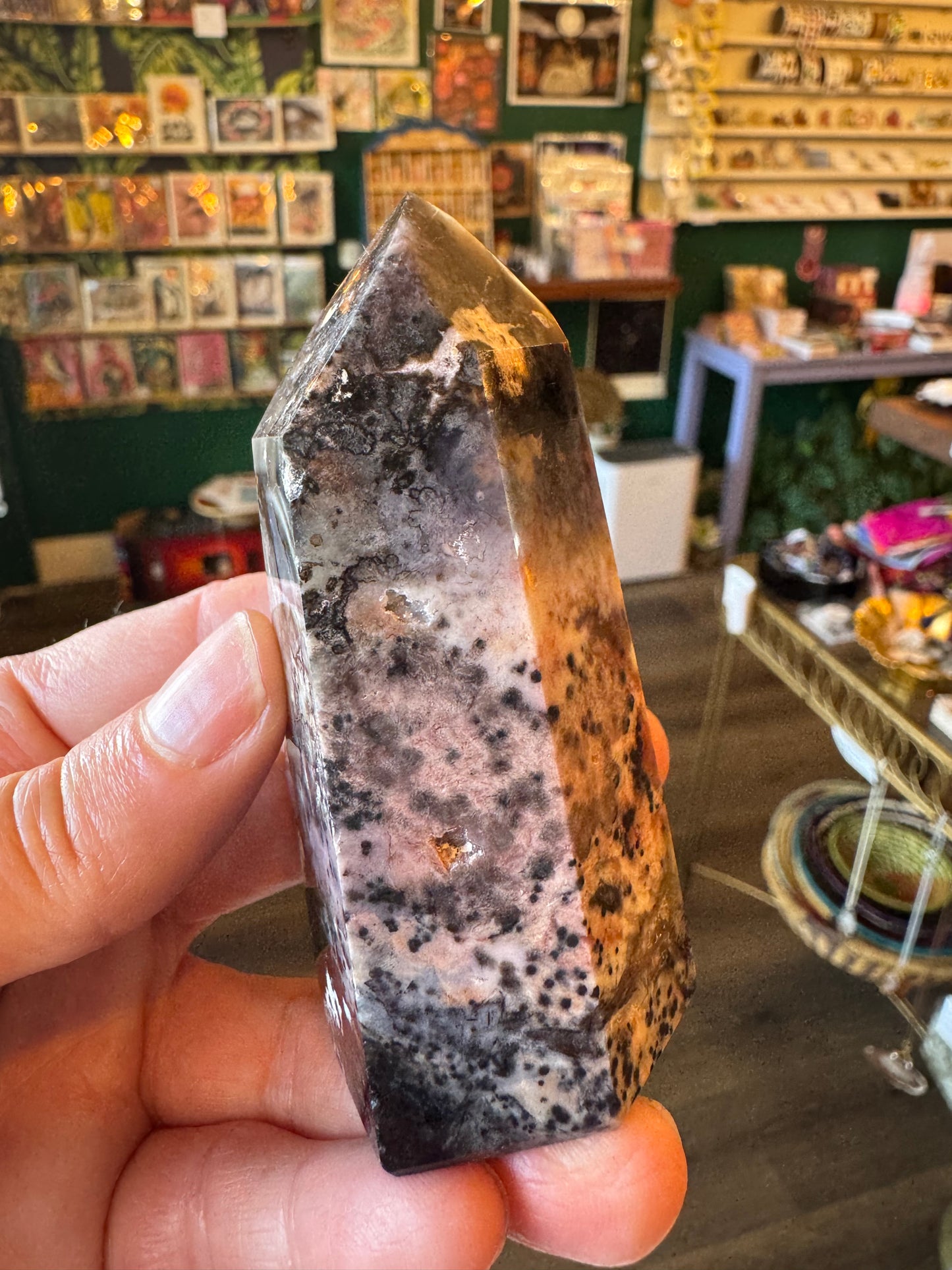 Chalcedony & Druzy Quartz Tower 141 g Brazil