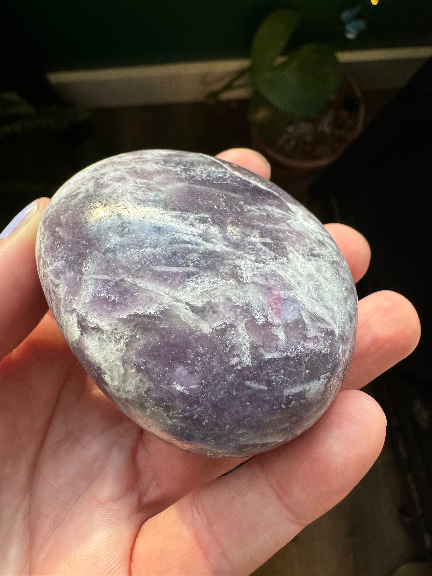 Lepidolite Palmstone 189 g - Moon Room Shop and Wellness