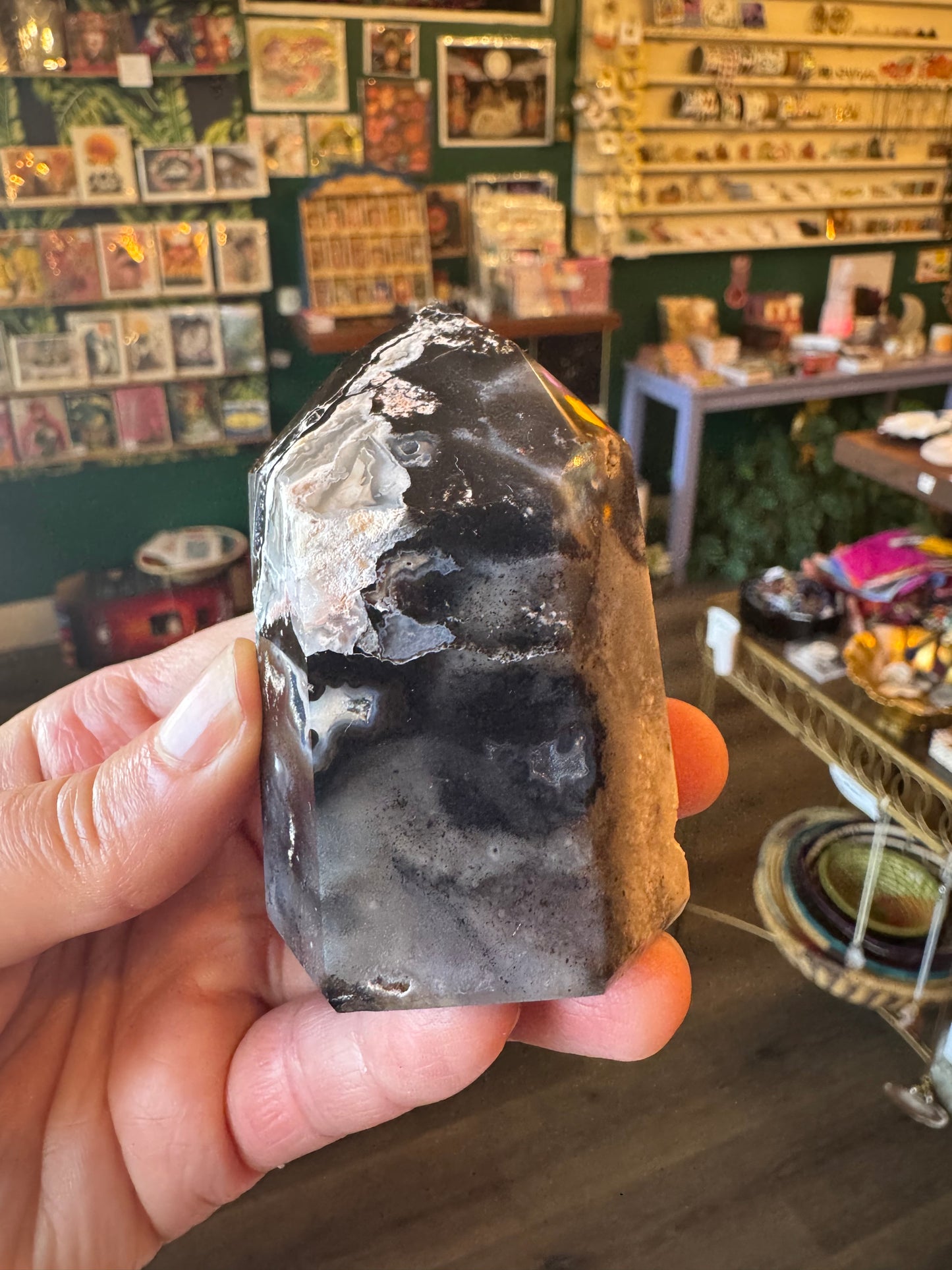 Chalcedony & Druzy Quartz Tower 167 g Brazil