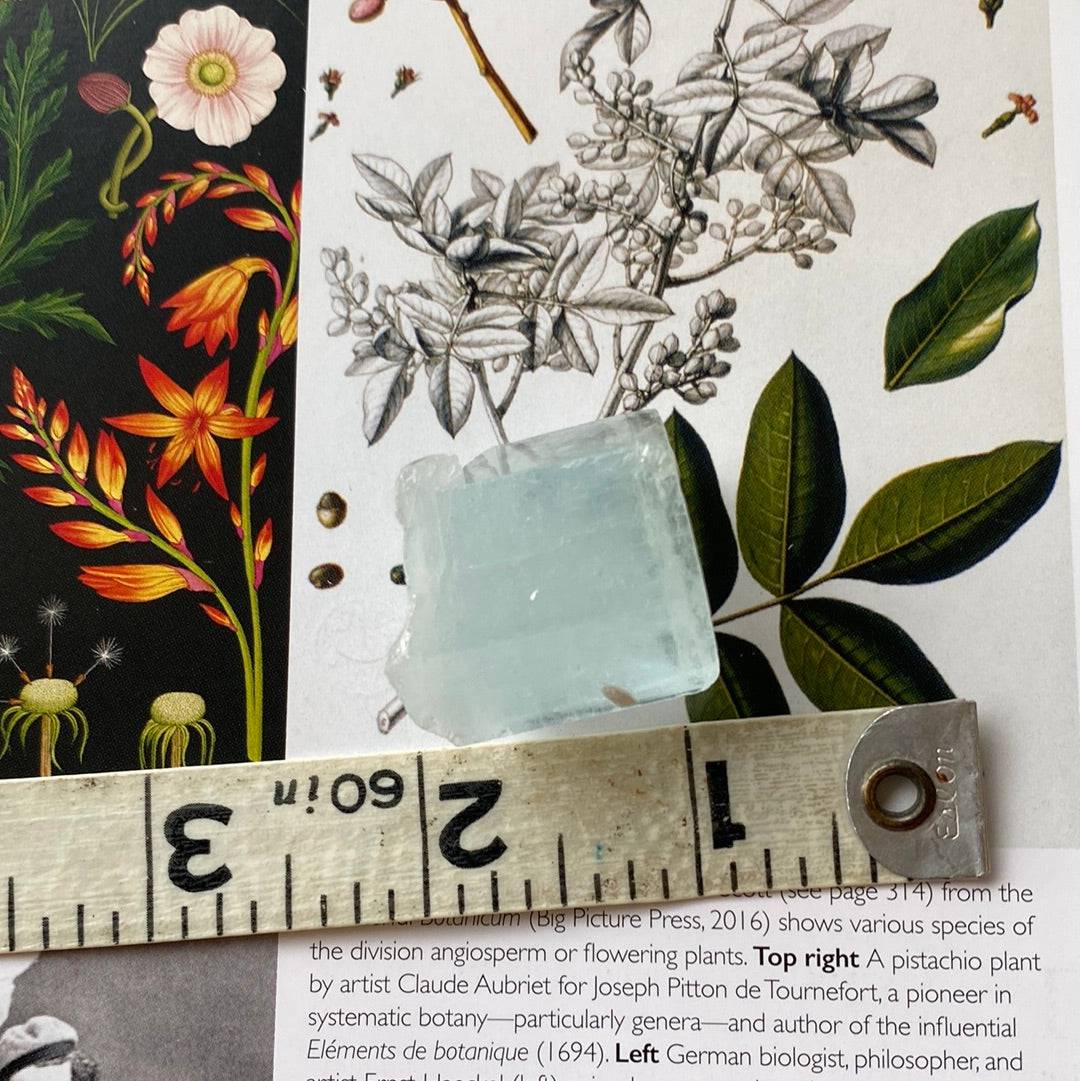 Aquamarine Natural 126 ct Pakistan - Moon Room Shop and Wellness