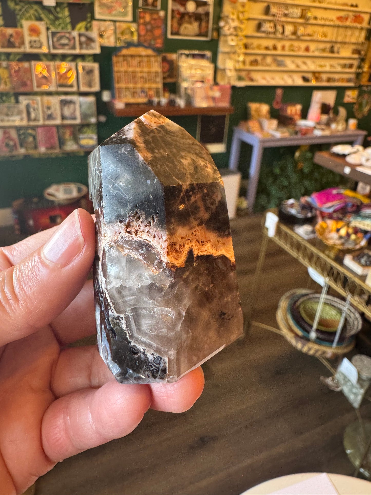 Chalcedony & Druzy Quartz Tower 120 g Brazil