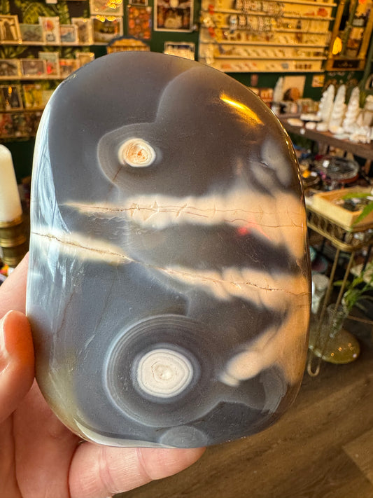 Orca Agate Freeform 1.24 lb - Moon Room Shop and Wellness