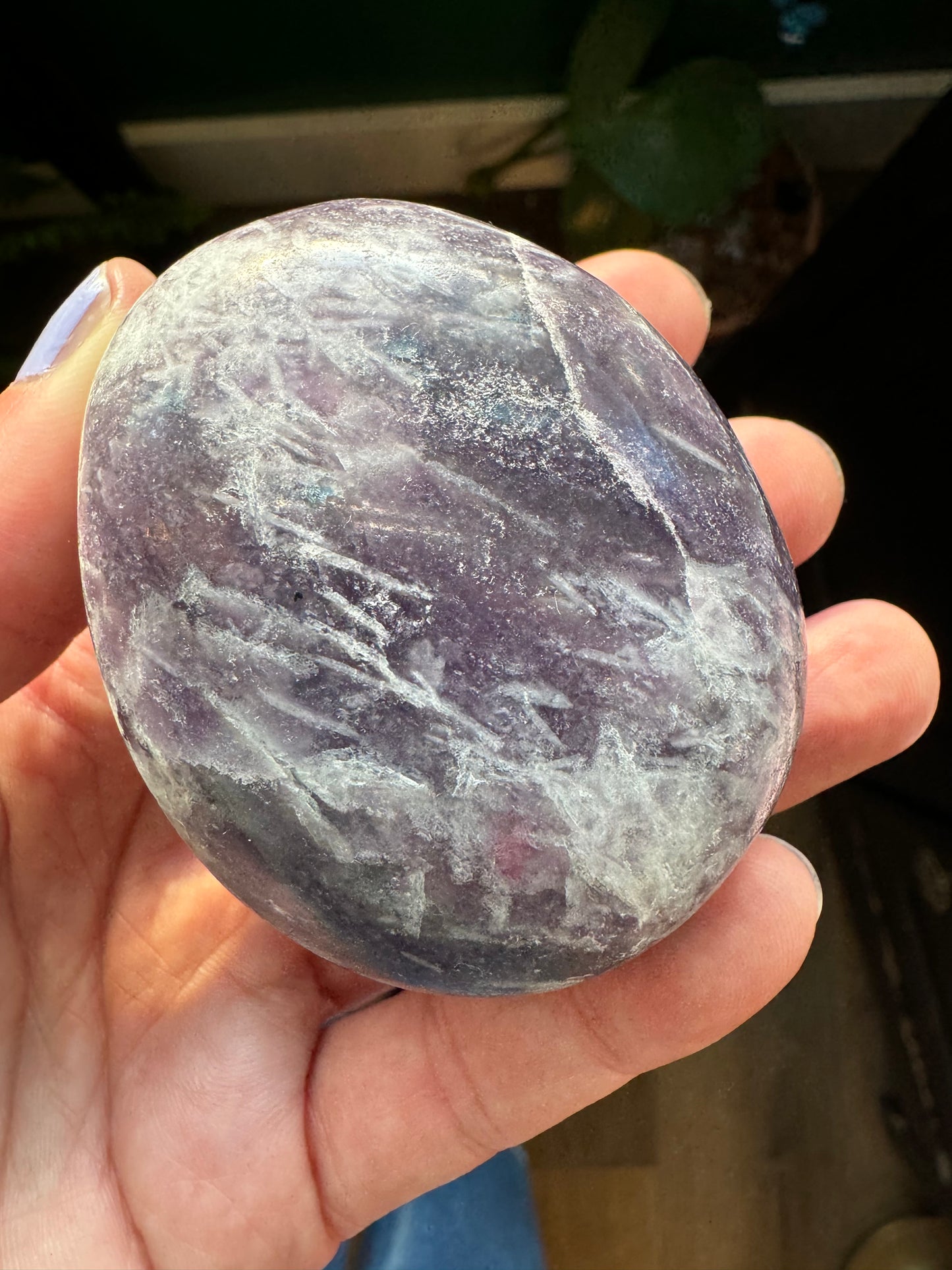 Lepidolite Palmstone 189 g - Moon Room Shop and Wellness