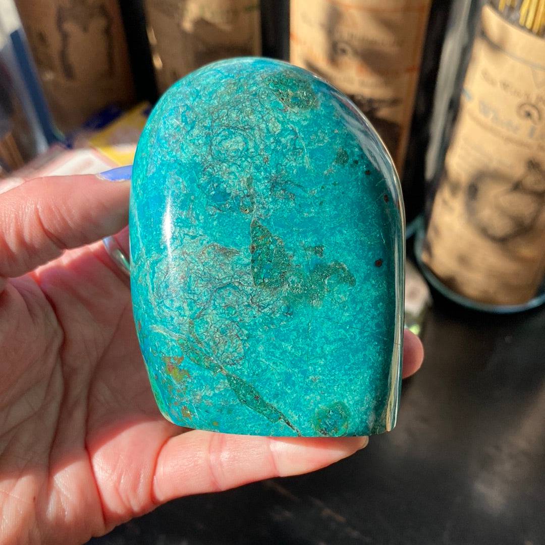 Chrysocolla Freeform 377 g Peru - Moon Room Shop and Wellness
