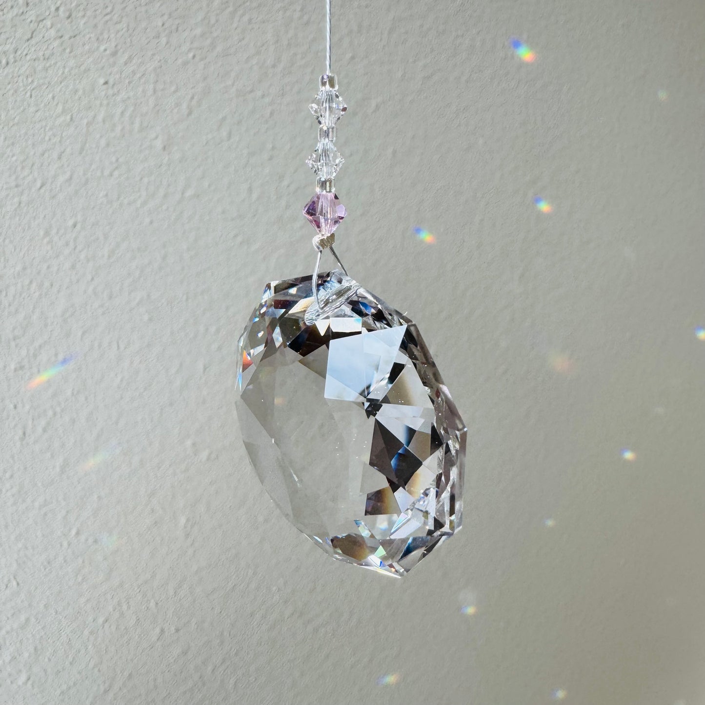 Magical Laurainbo "Dahlia" Crystal 38mm - Moon Room Shop and Wellness