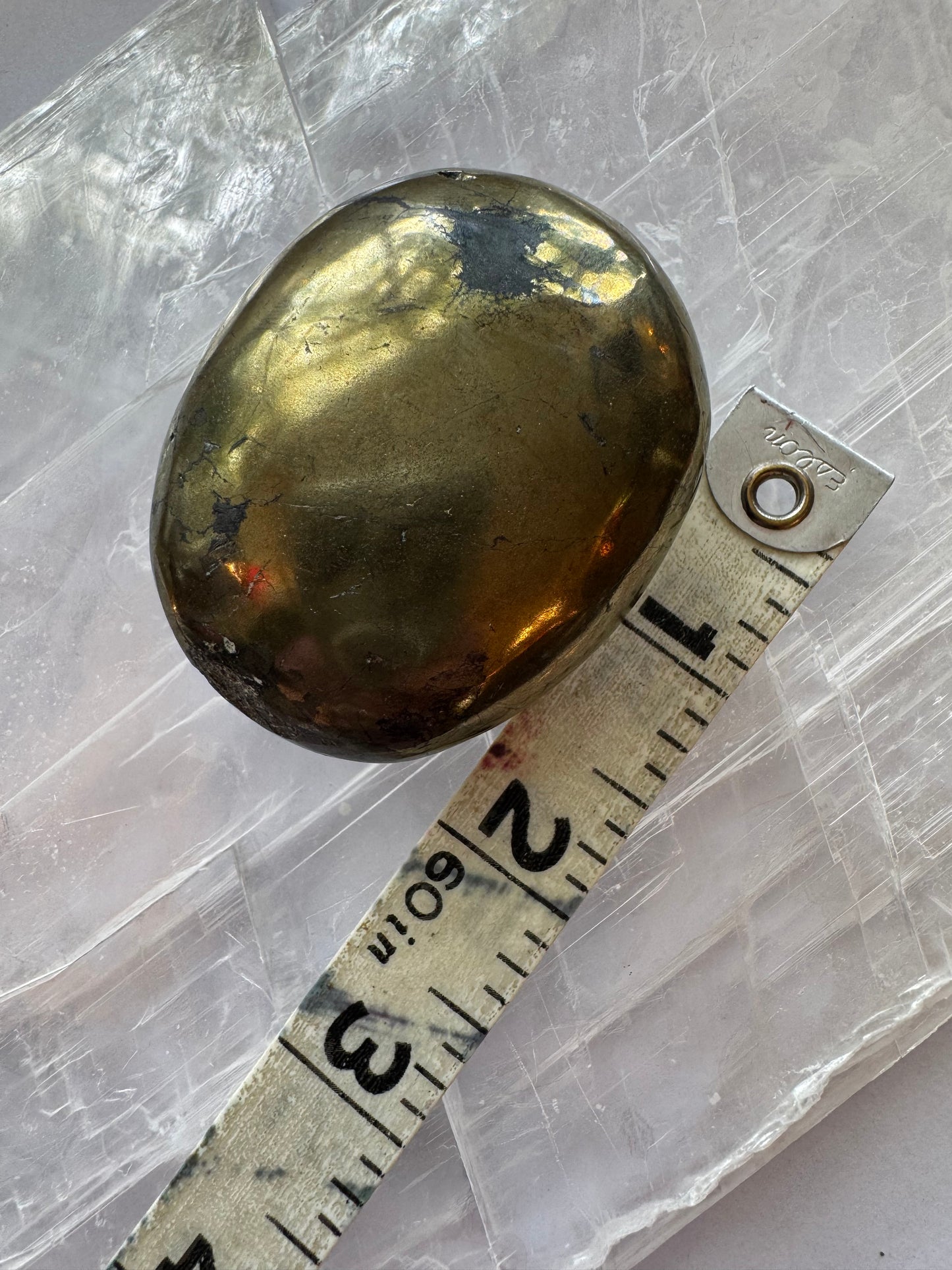 Chalcopyrite Palmstone 116 g Peru - Moon Room Shop and Wellness