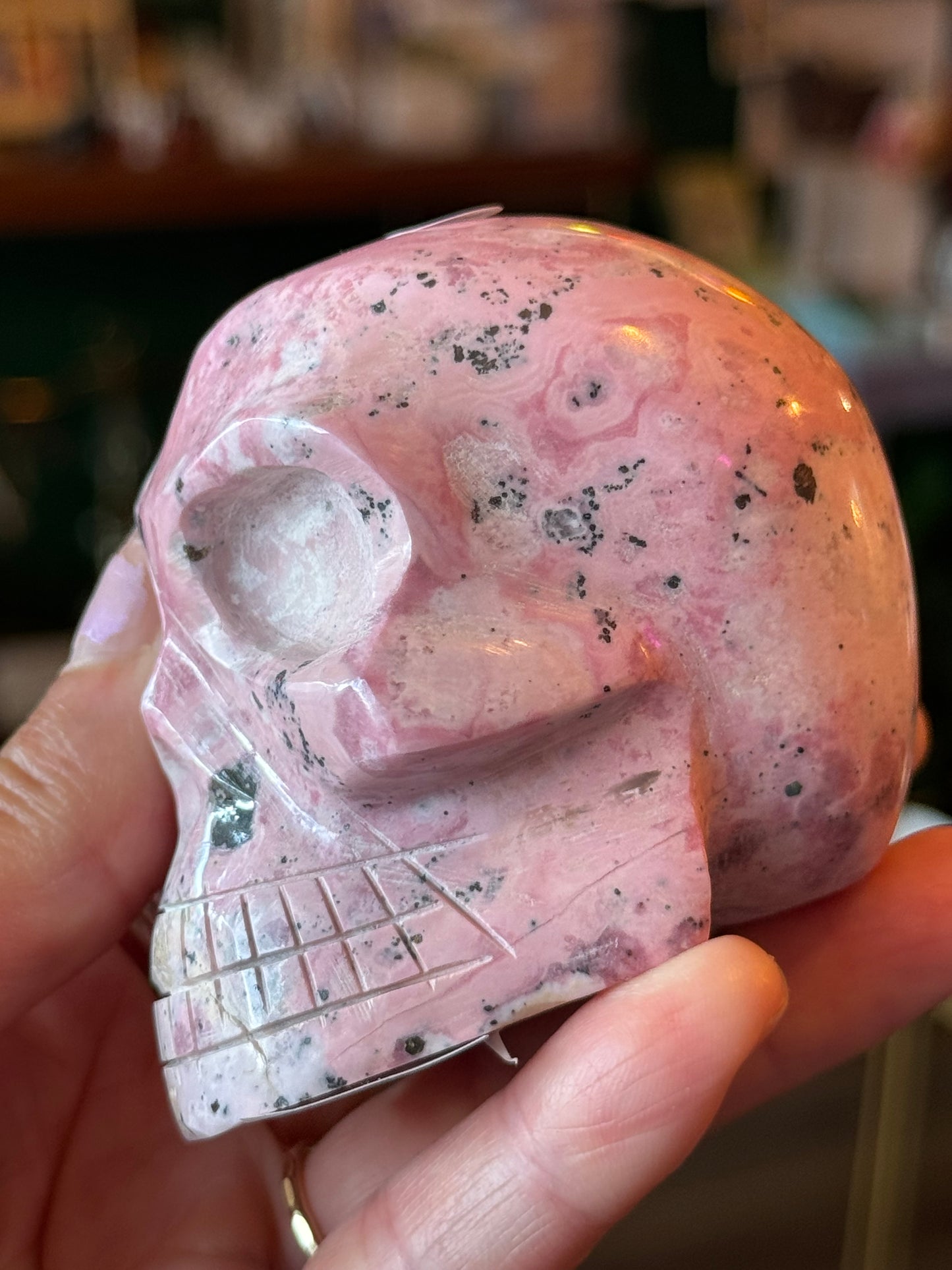 Rhodonite Skull -402 g- Peru - Moon Room Shop and Wellness