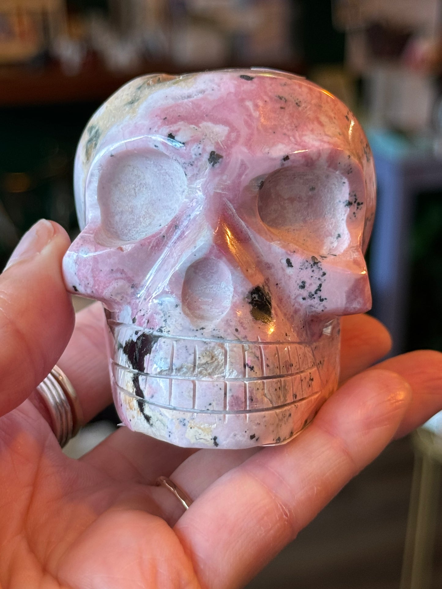 Rhodonite Skull -402 g- Peru - Moon Room Shop and Wellness