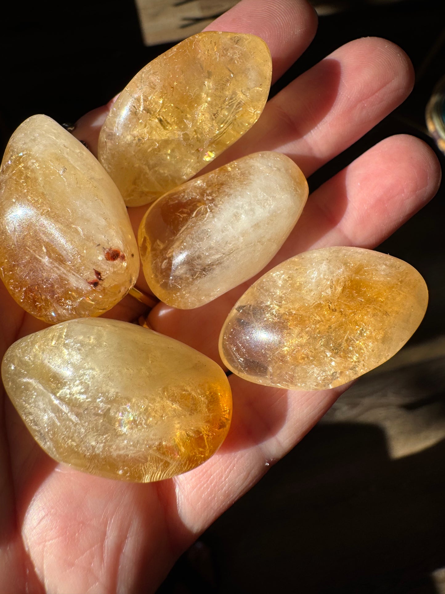 Citrine Tumbled Large 20-30 mm - Moon Room Shop and Wellness