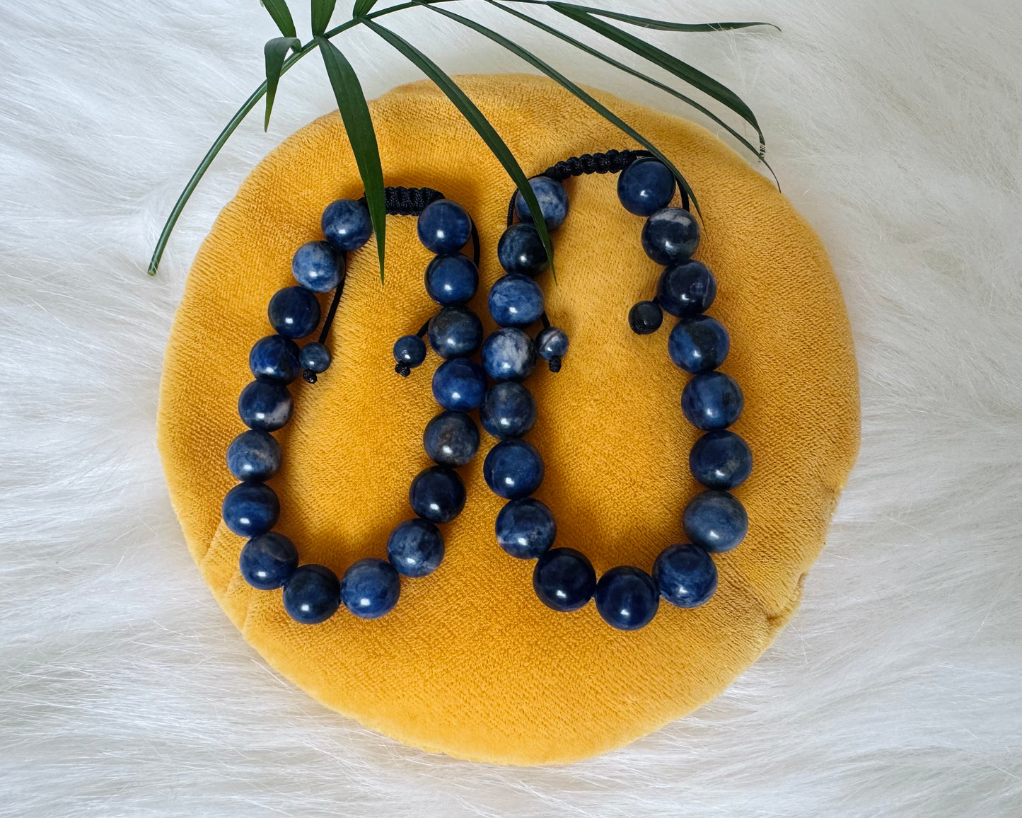 Sodalite Grade A ++ Adjustable Bracelet 10 mm - Moon Room Shop and Wellness