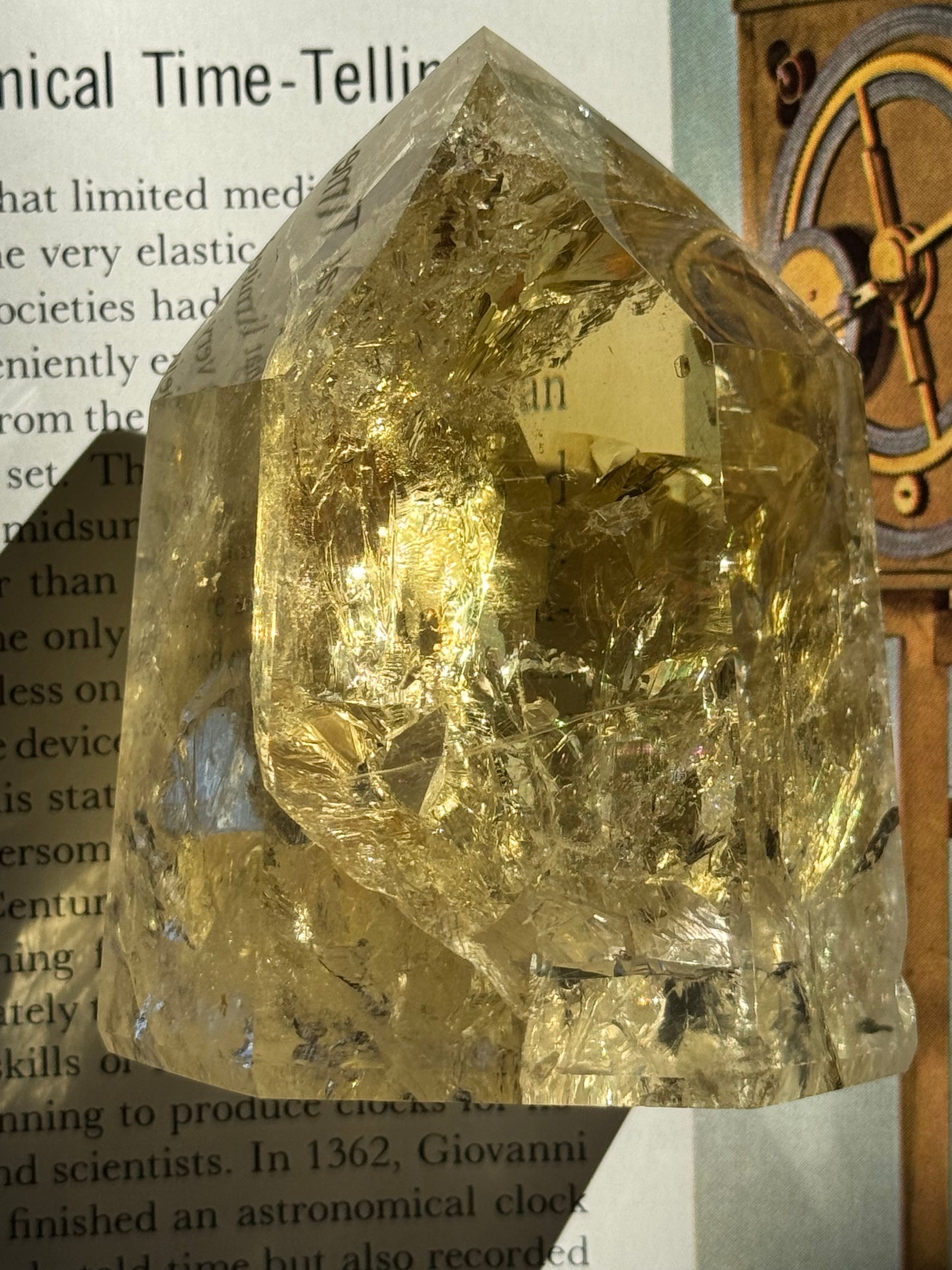 Lemon Quartz Tower 358 g Brazil Gorgeous - Moon Room Shop and Wellness