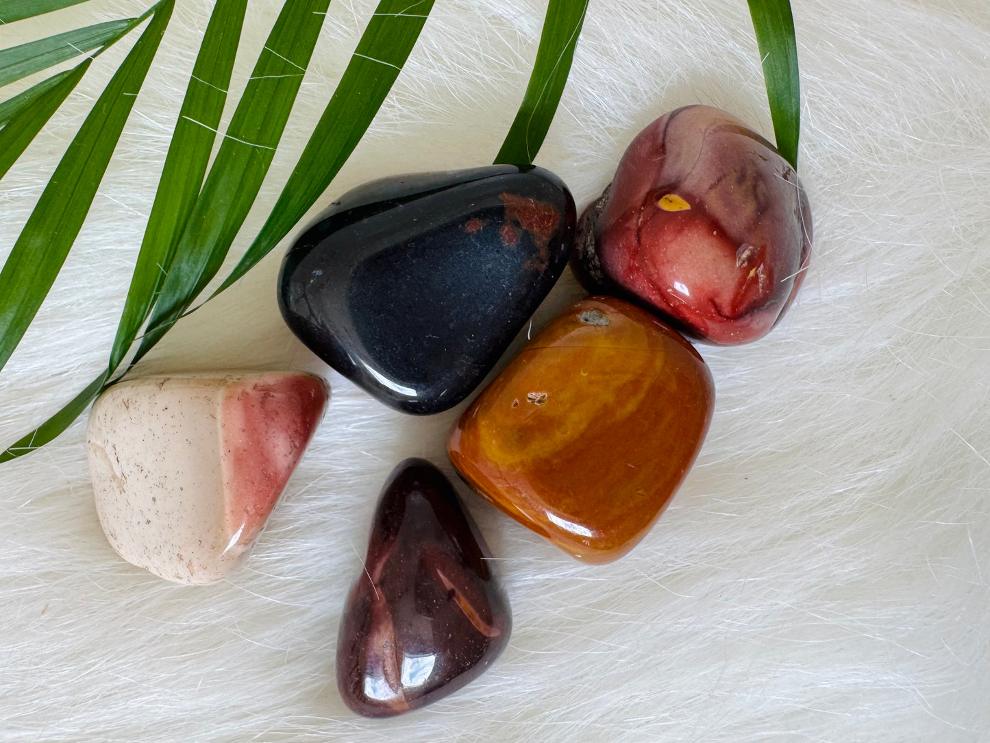 Mookaite Tumbled Australia - Moon Room Shop and Wellness
