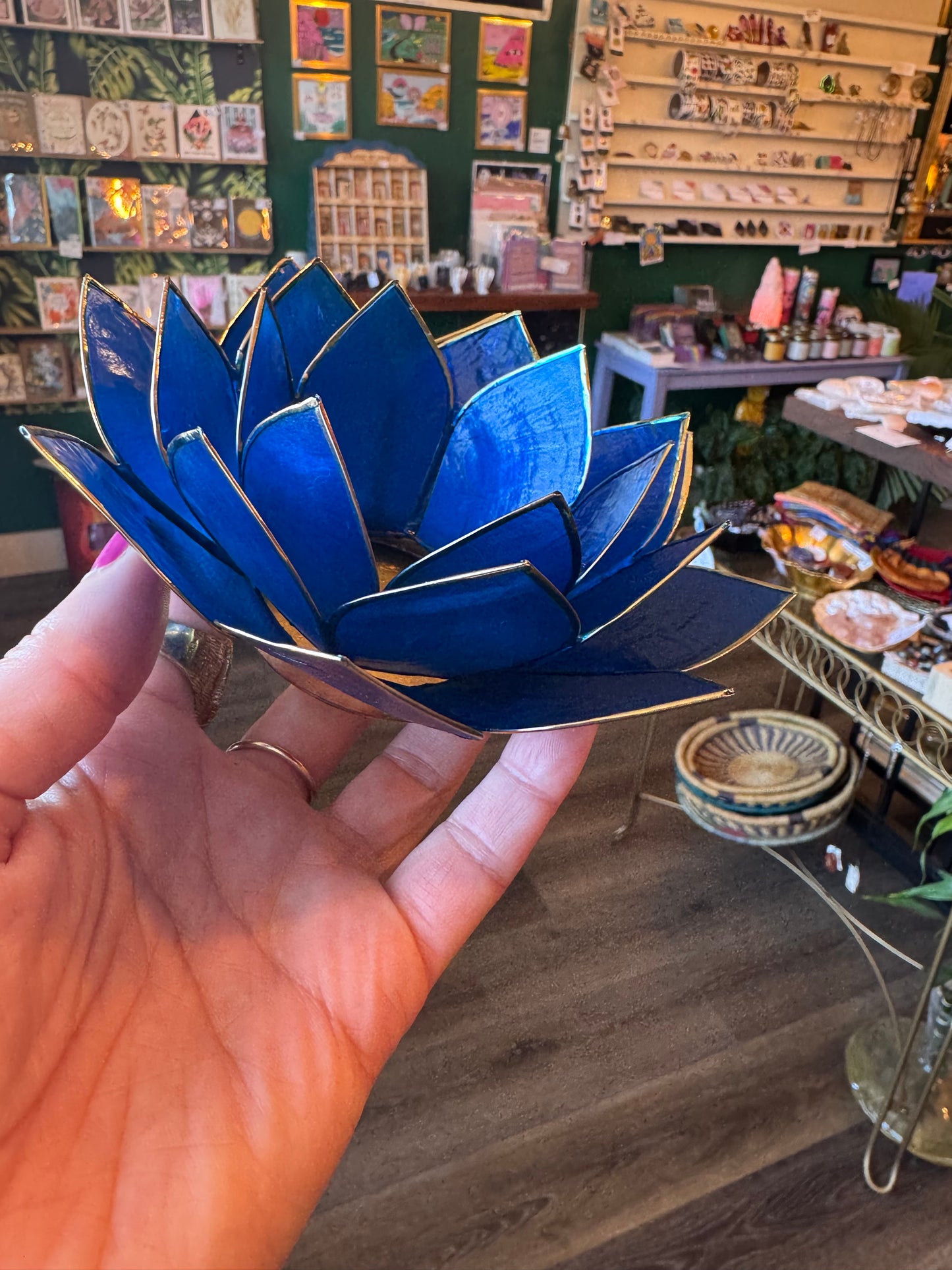 Gemstone Lotus Capiz- Sapphire - Moon Room Shop and Wellness