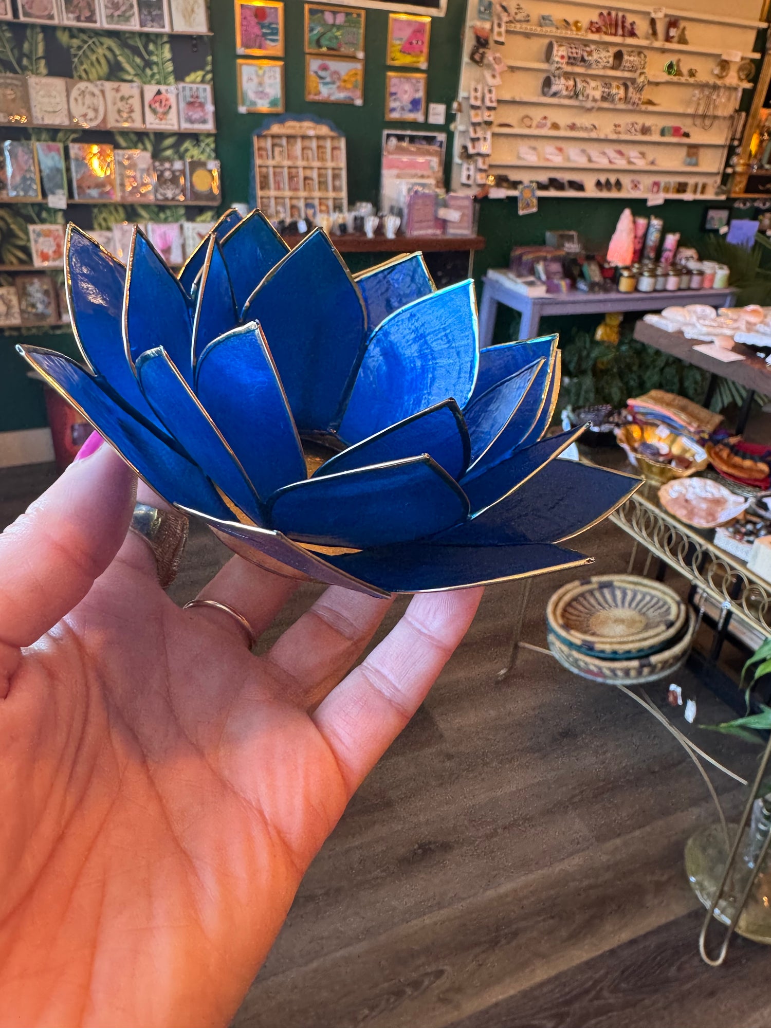 Gemstone Lotus Capiz- Sapphire - Moon Room Shop and Wellness