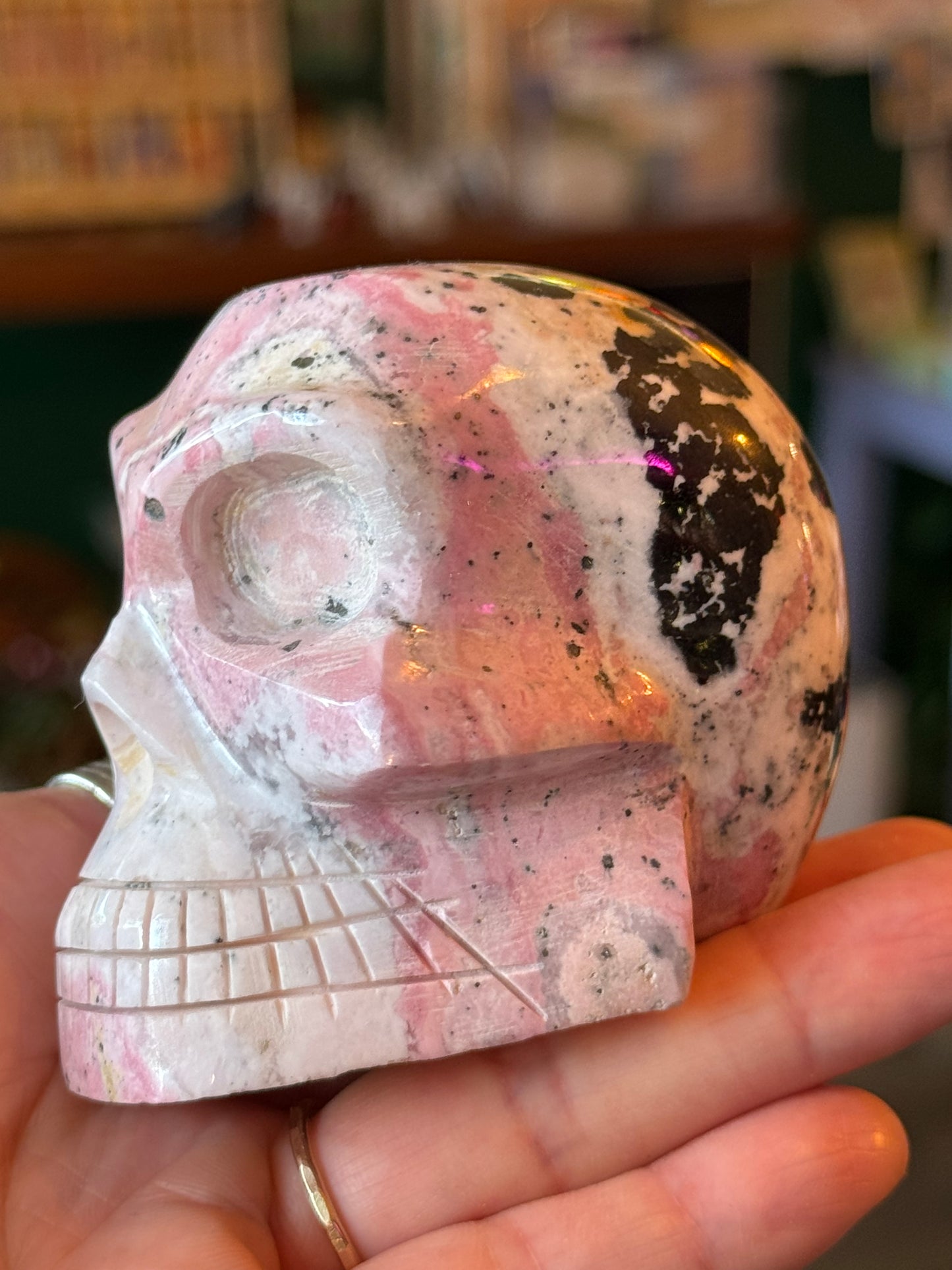 Rhodonite Skull -426 g- Peru - Moon Room Shop and Wellness