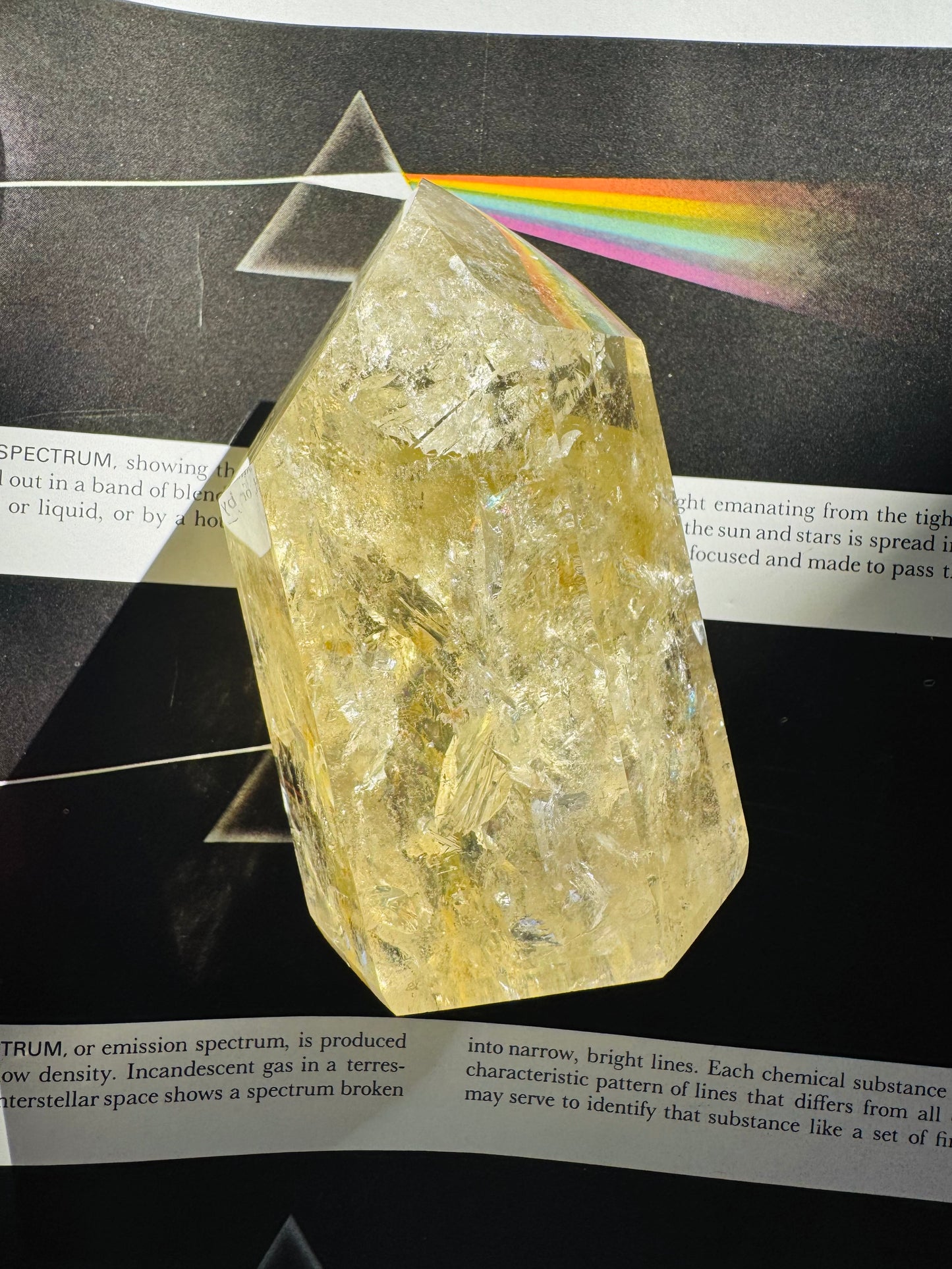 Lemon Quartz Tower 326 g Brazil Gorgeous - Moon Room Shop and Wellness