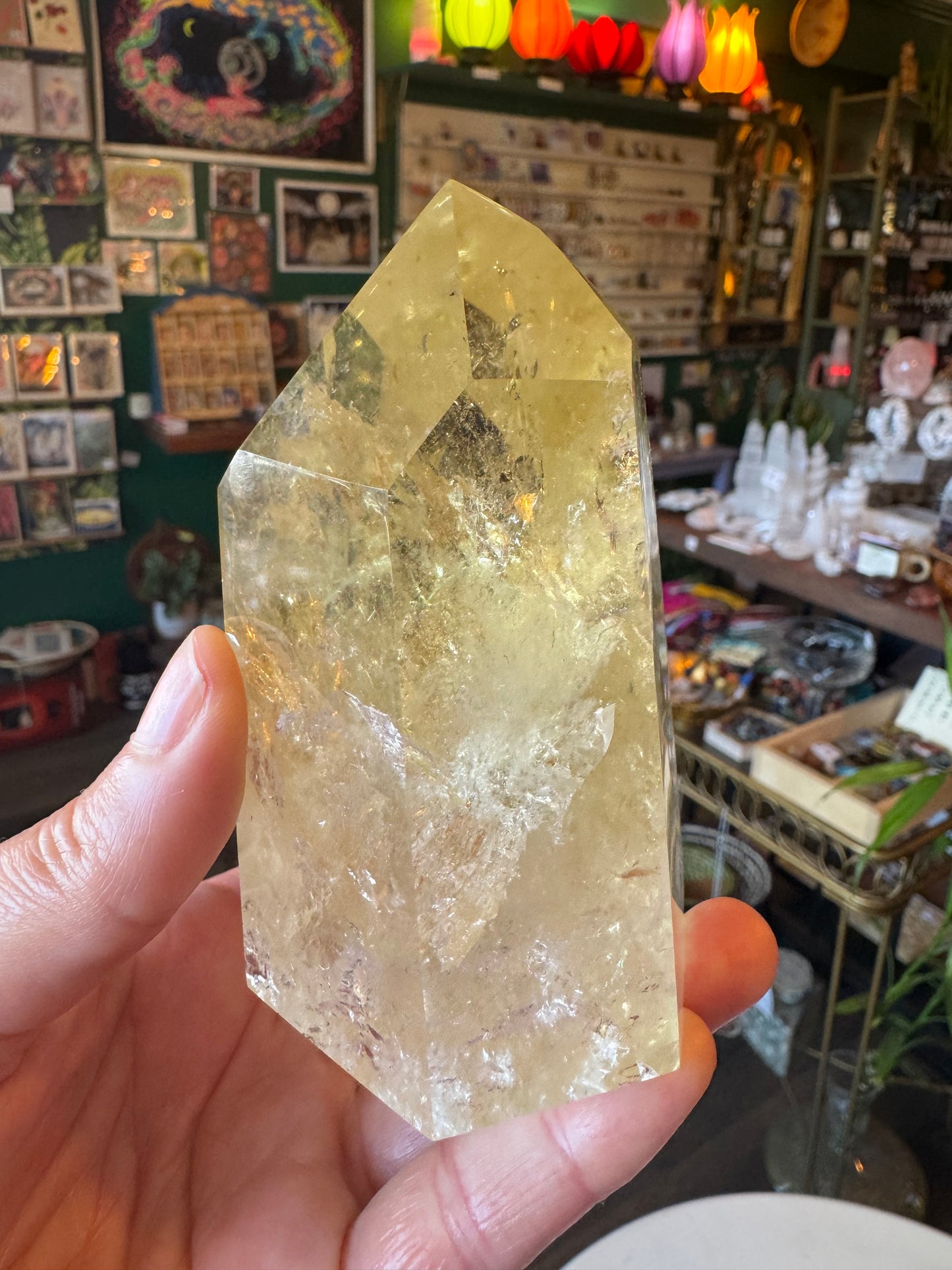 Lemon Quartz Tower 1.19 lbs Brazil