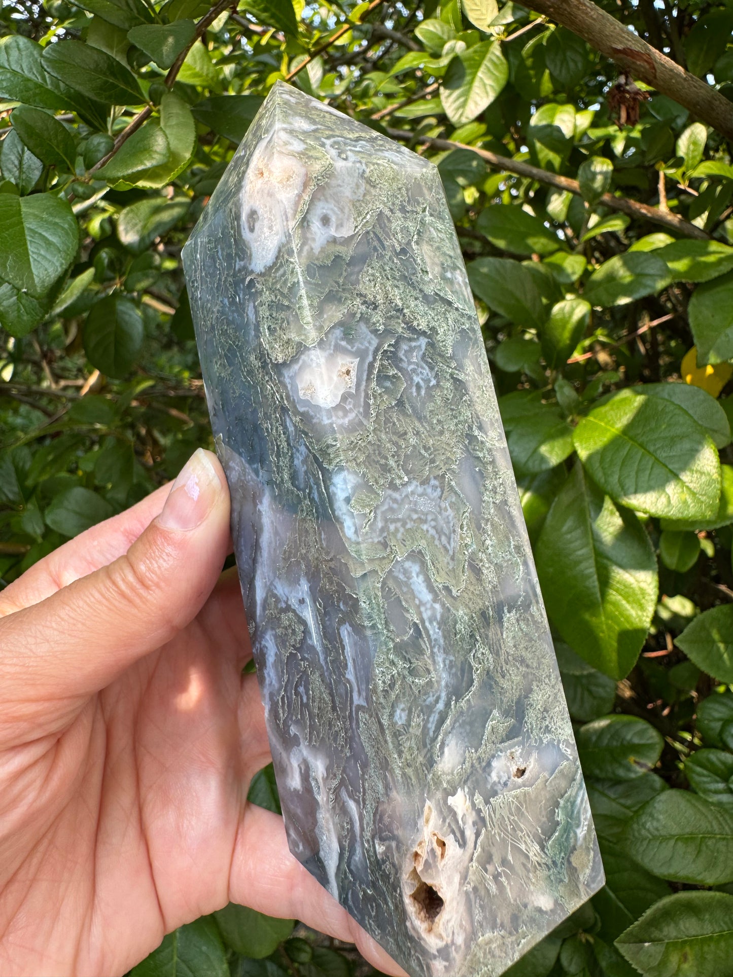 Moss Agate Tower 458 g - Moon Room Shop and Wellness