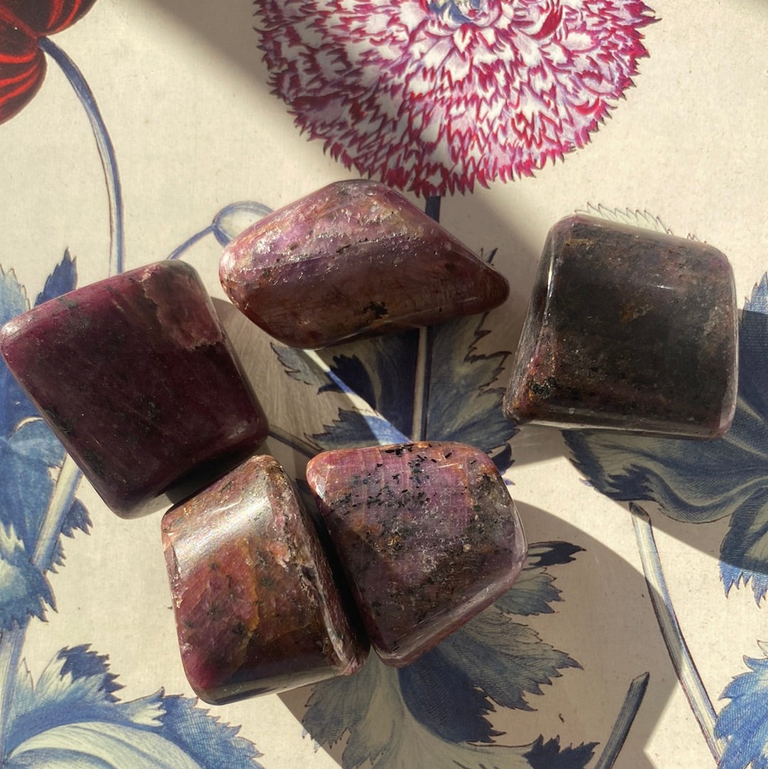 Ruby Tumbled- UV Reactive - Moon Room Shop and Wellness