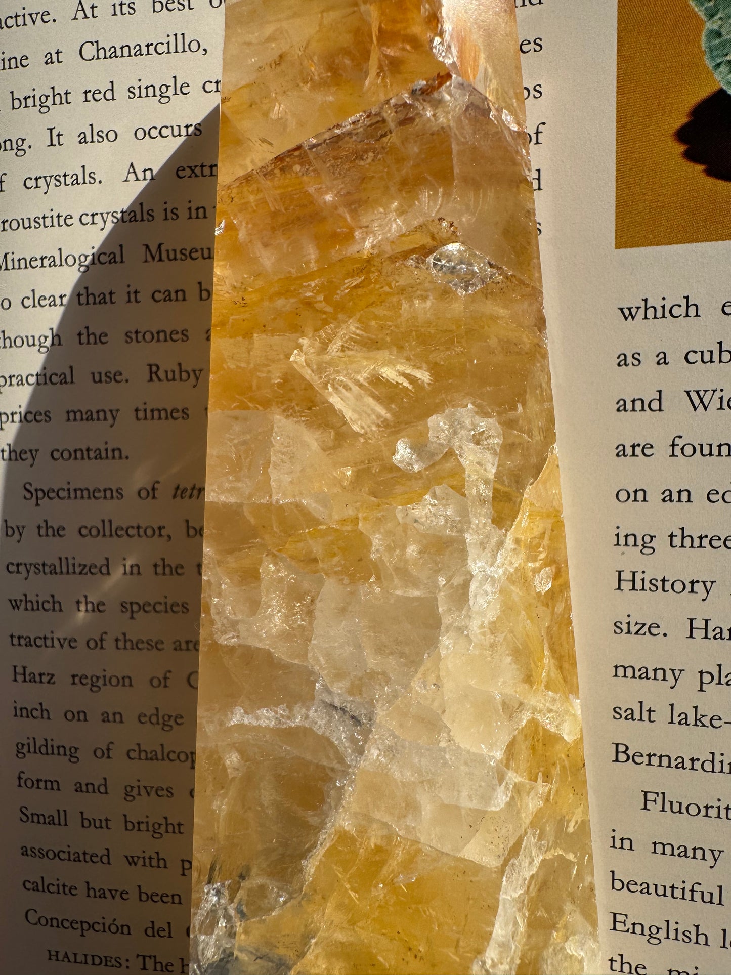 Golden Healer Quartz Tower 402 g Brazil - Divine Beauty - Moon Room Shop and Wellness