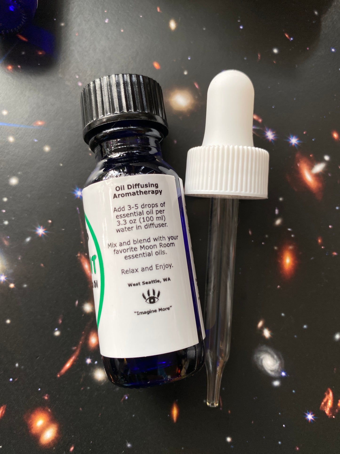 Moon Room Peppermint Essential Oil - Moon Room Shop and Wellness