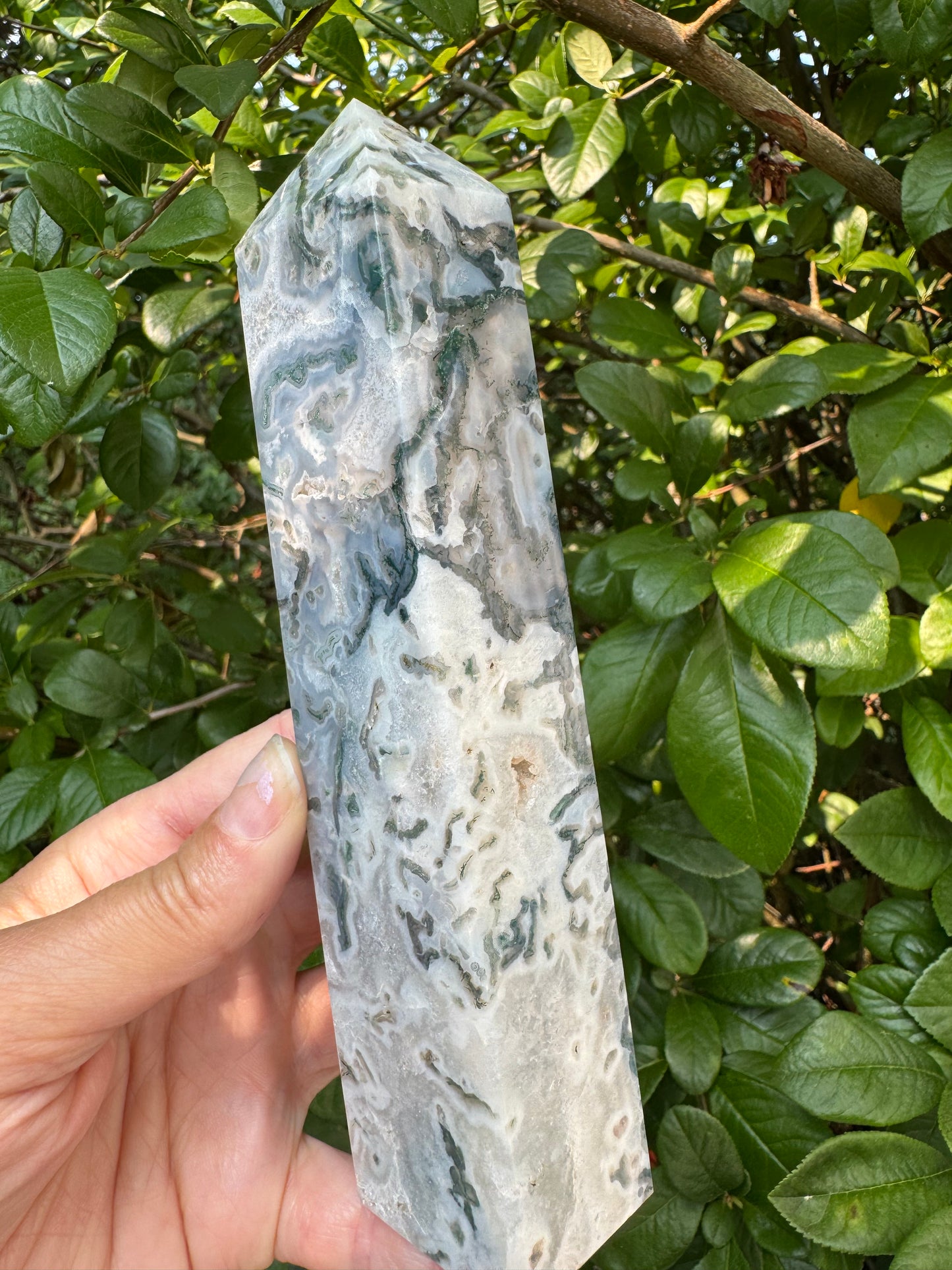 Moss Agate Tower 392 g - Moon Room Shop and Wellness