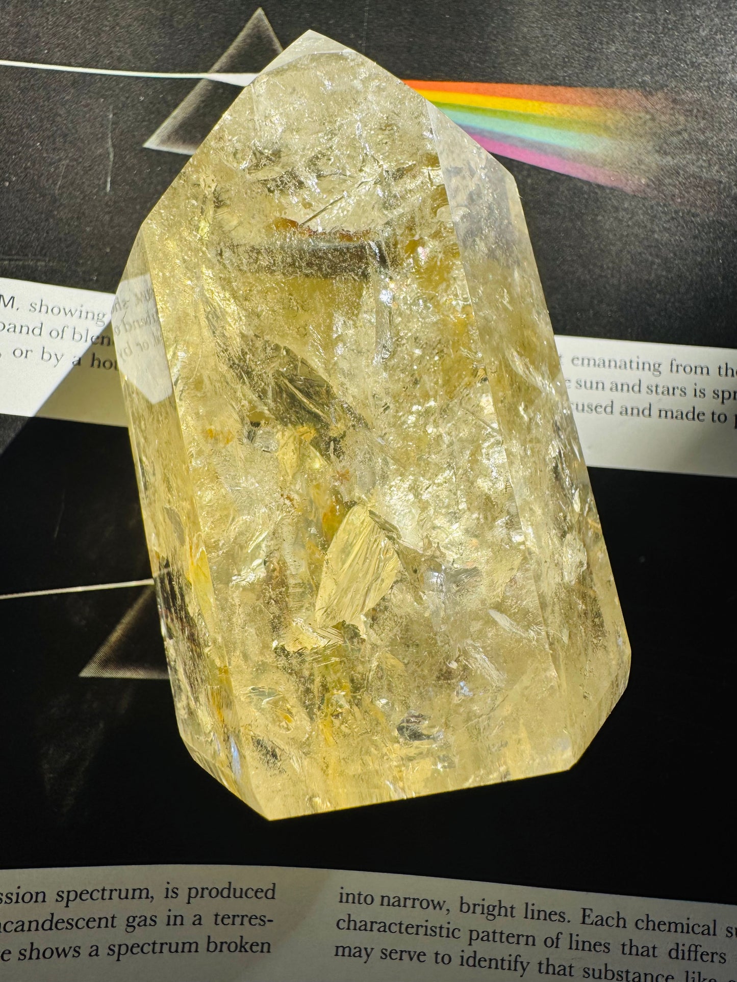 Lemon Quartz Tower 326 g Brazil Gorgeous - Moon Room Shop and Wellness