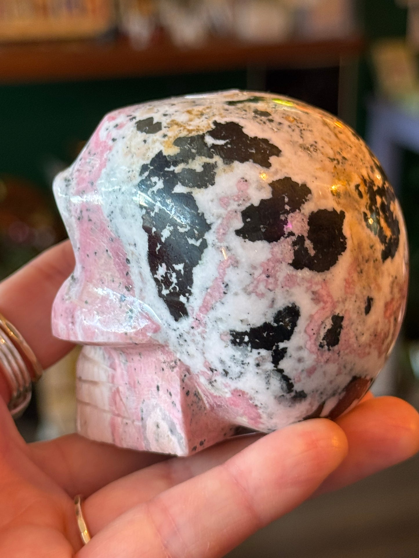 Rhodonite Skull -426 g- Peru - Moon Room Shop and Wellness