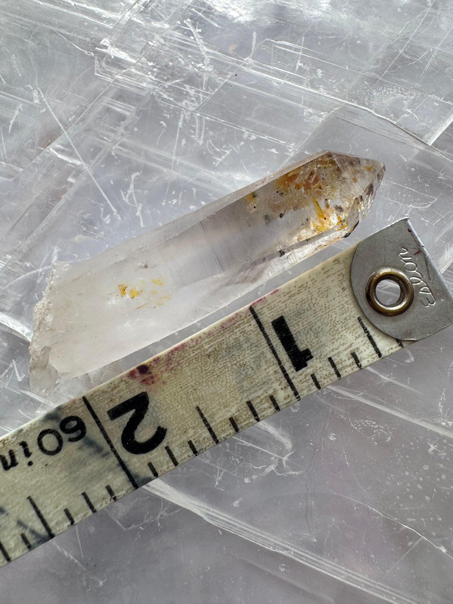 Firefly Petroleum Quartz Specimen 14 g Madagascar UV Reactive - Moon Room Shop and Wellness