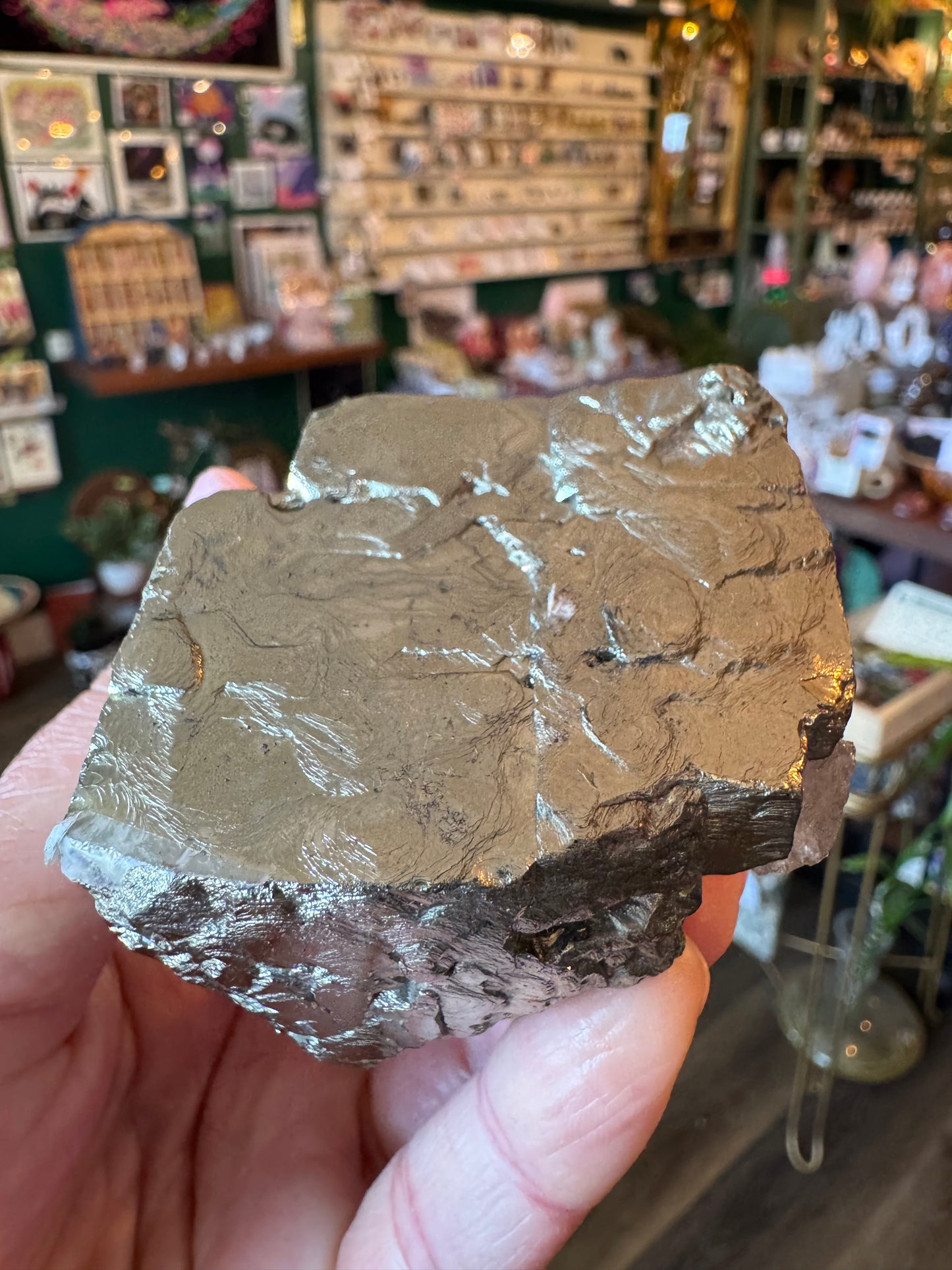 Pyrite Cube - mirror- 452 g - Peruvian Beauty! - Moon Room Shop and Wellness