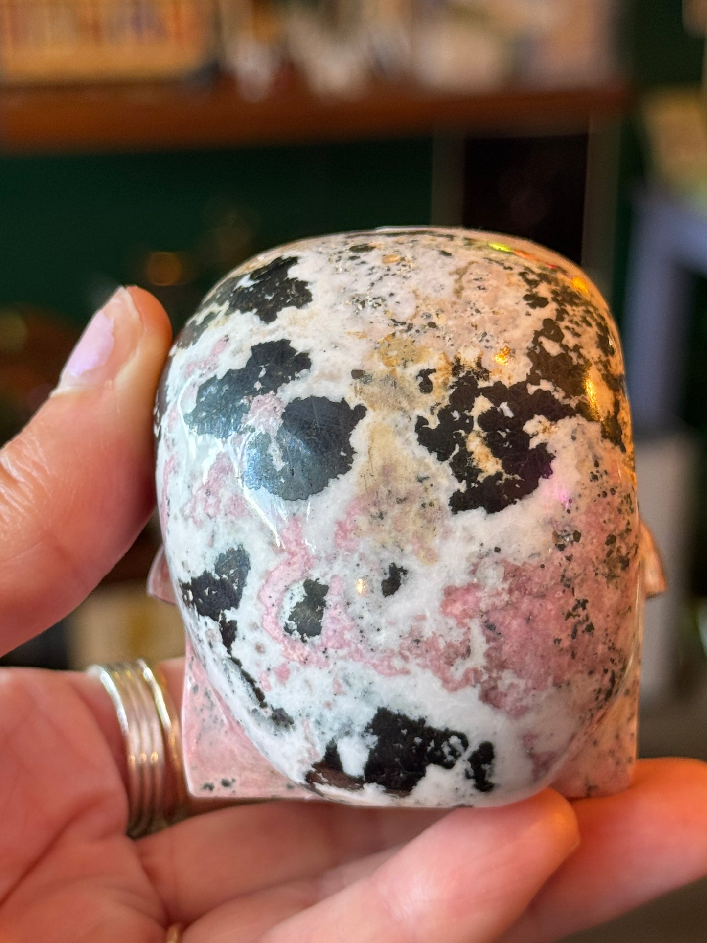 Rhodonite Skull -426 g- Peru - Moon Room Shop and Wellness