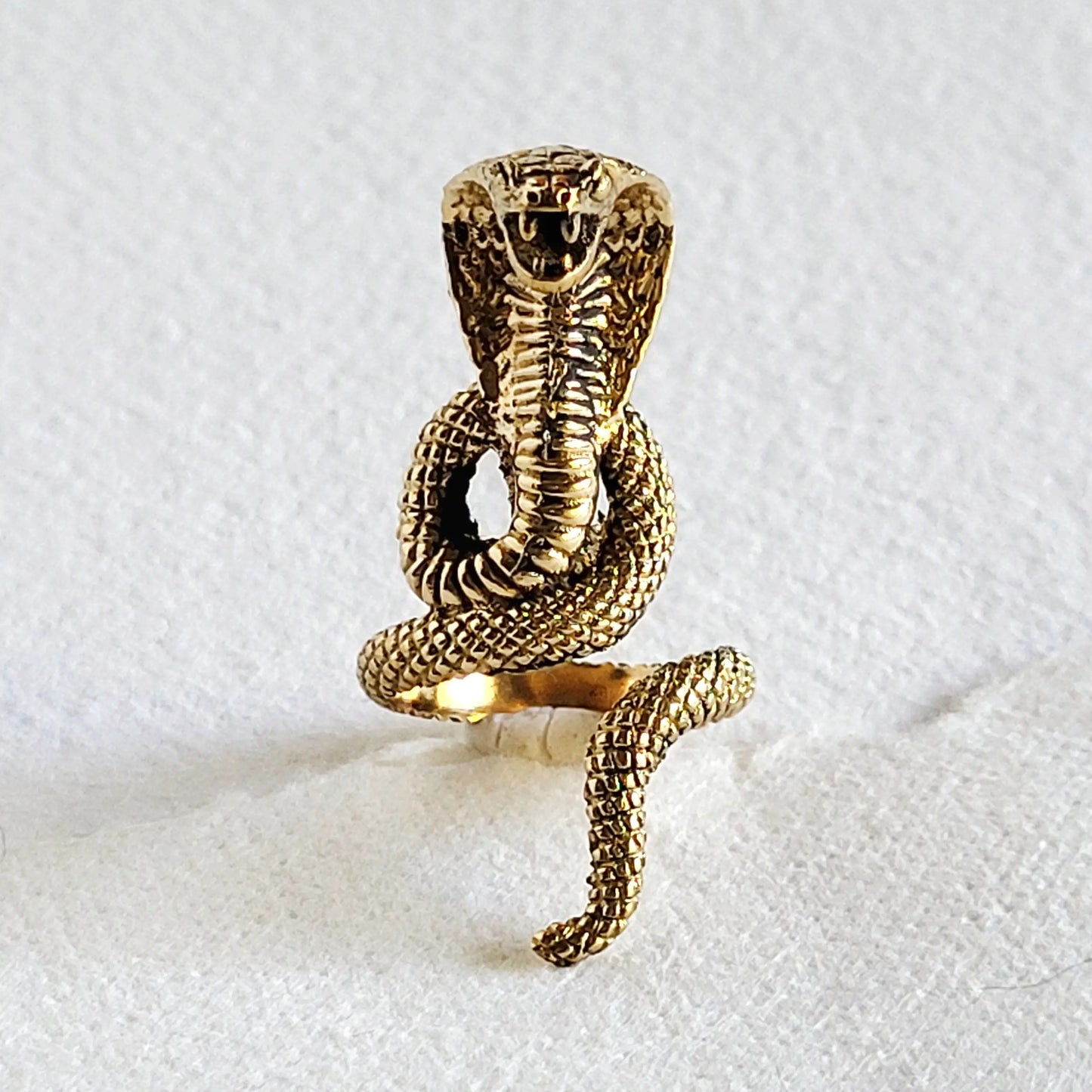 Cobra Ring- Adjustable- - Moon Room Shop and Wellness