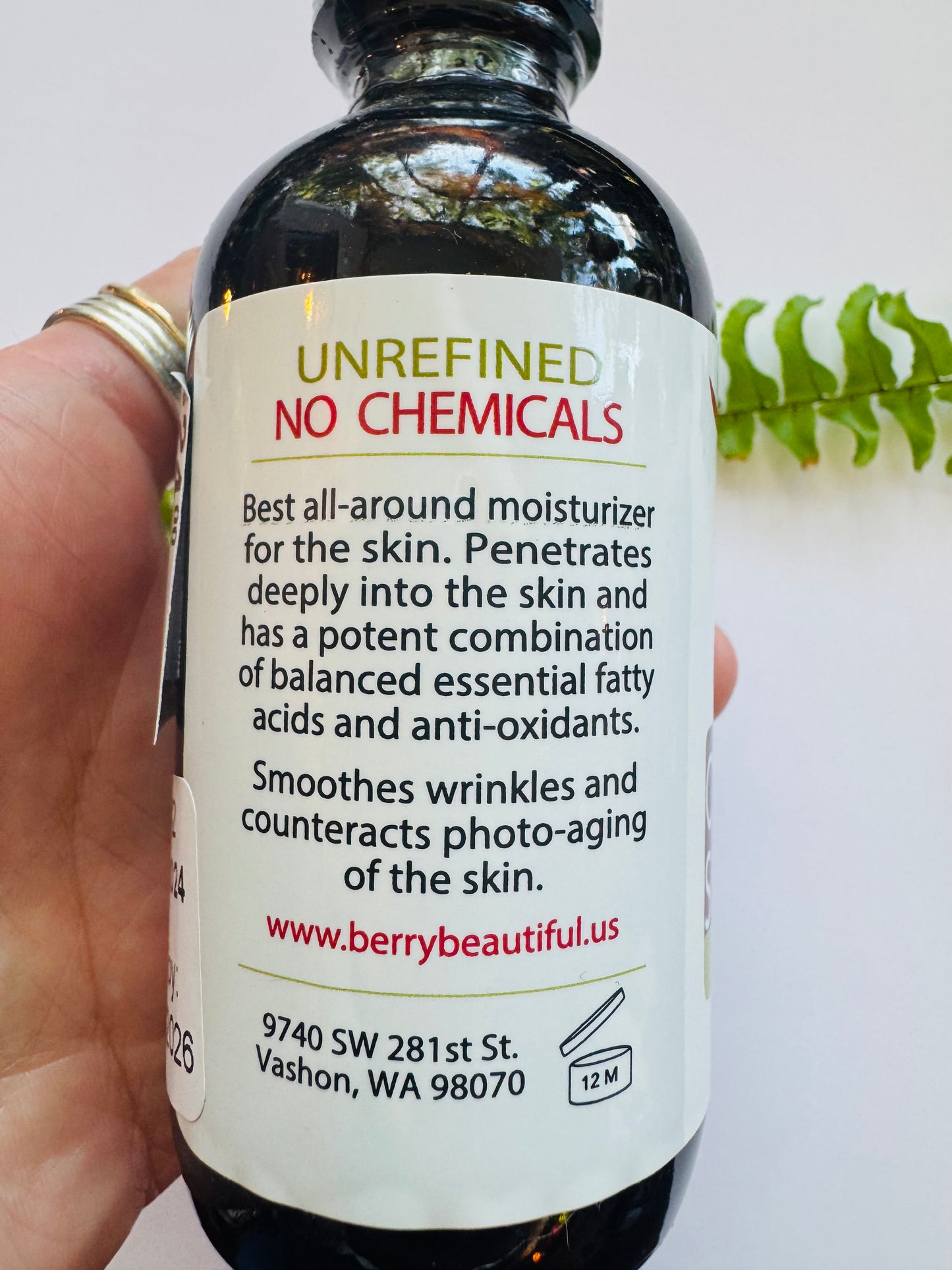 Berry Beautiful Cranberry Seed Oil 4 oz - Moon Room Shop and Wellness