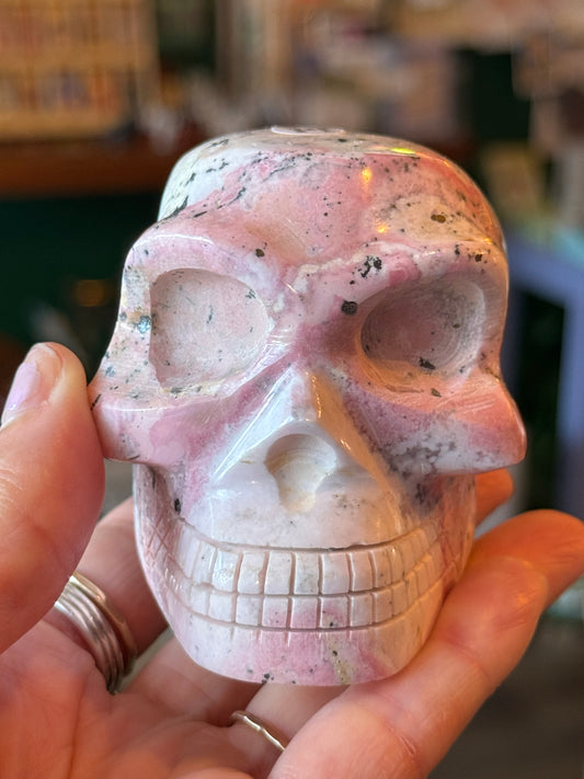 Rhodonite Skull -426 g- Peru - Moon Room Shop and Wellness