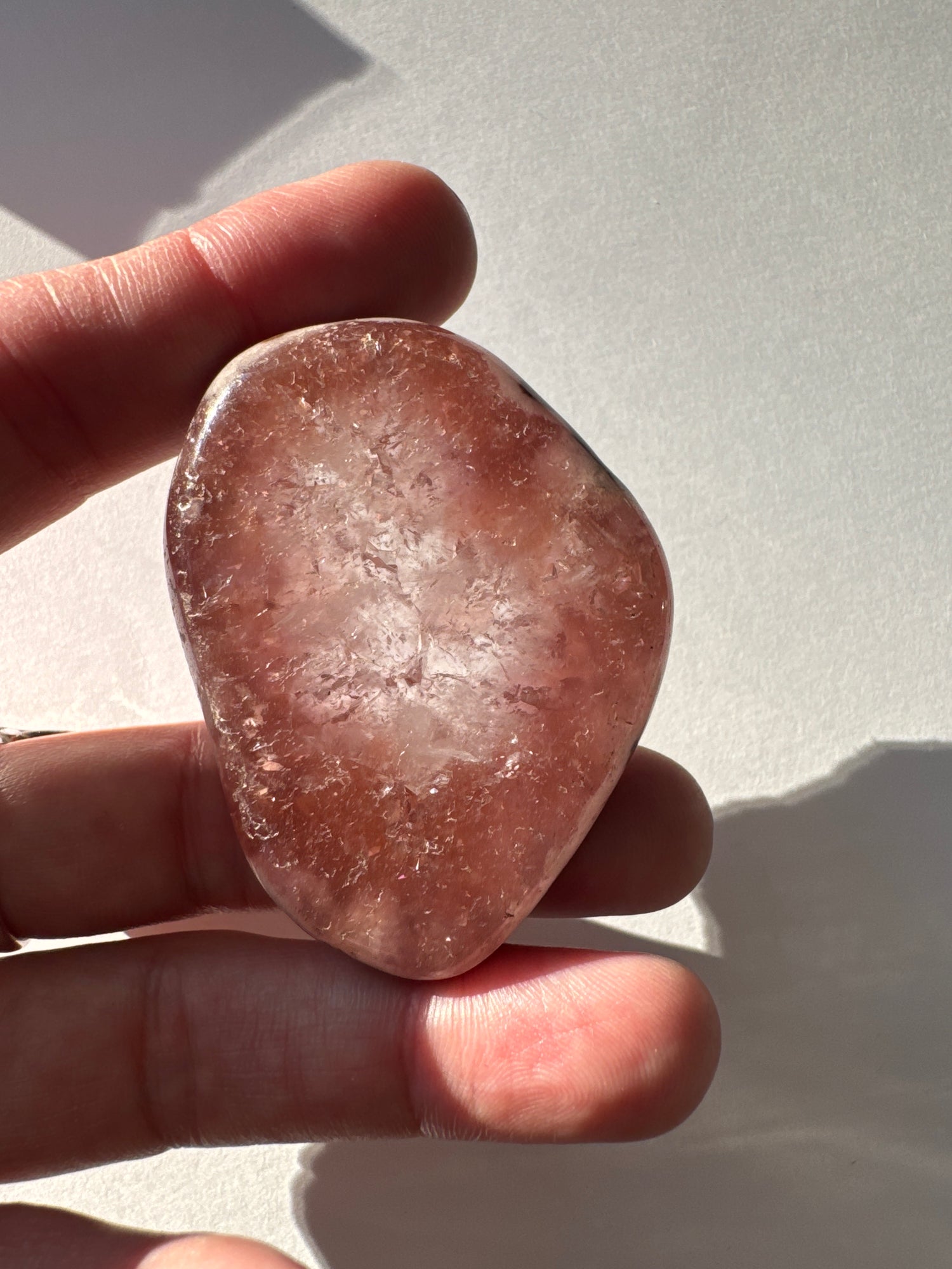 Pink Amethyst Slice 40 g - Moon Room Shop and Wellness