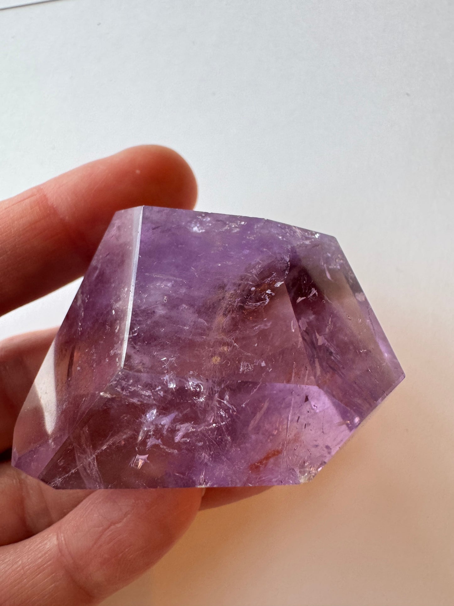 Amethyst Freeform 87 g - Moon Room Shop and Wellness