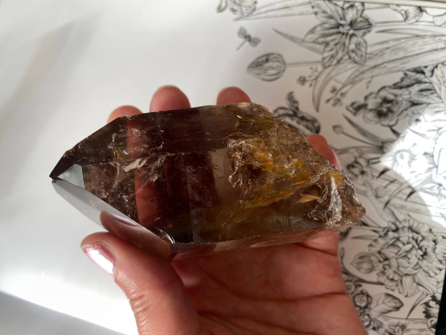 Smoky Quartz Point 255 g Brazil - Moon Room Shop and Wellness