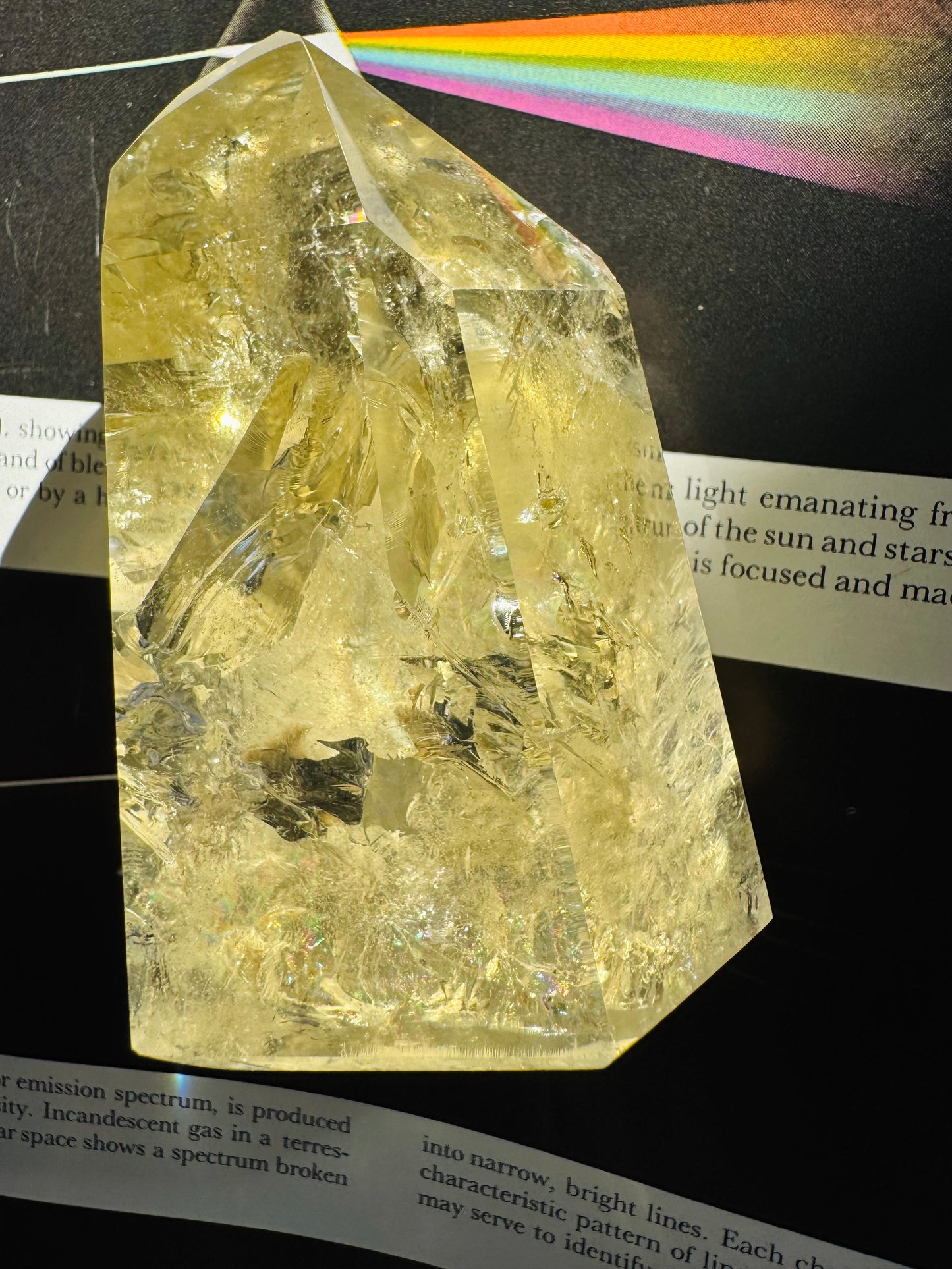 Lemon Quartz Tower 268 g  Brazil Gorgeous - Moon Room Shop and Wellness