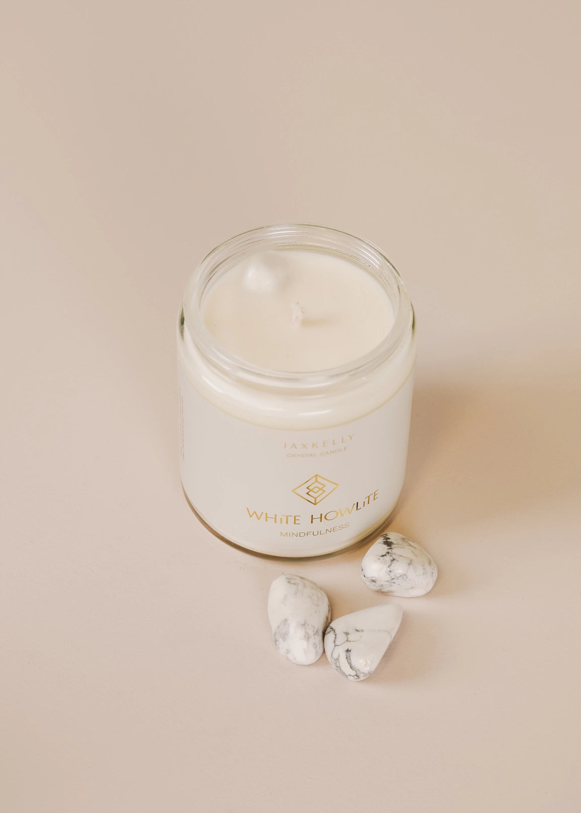 9oz Clear Crystal Candle - White Howlite - Mindfulness - Moon Room Shop and Wellness