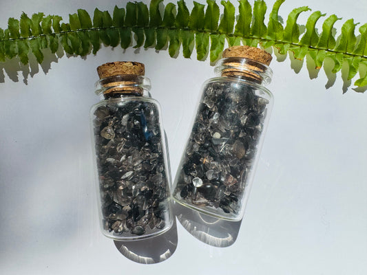 Smoky Quartz Gem Chip 25 ml Glass Jar - Moon Room Shop and Wellness