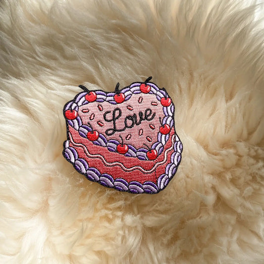 Love Cake Patch - Moon Room Shop and Wellness