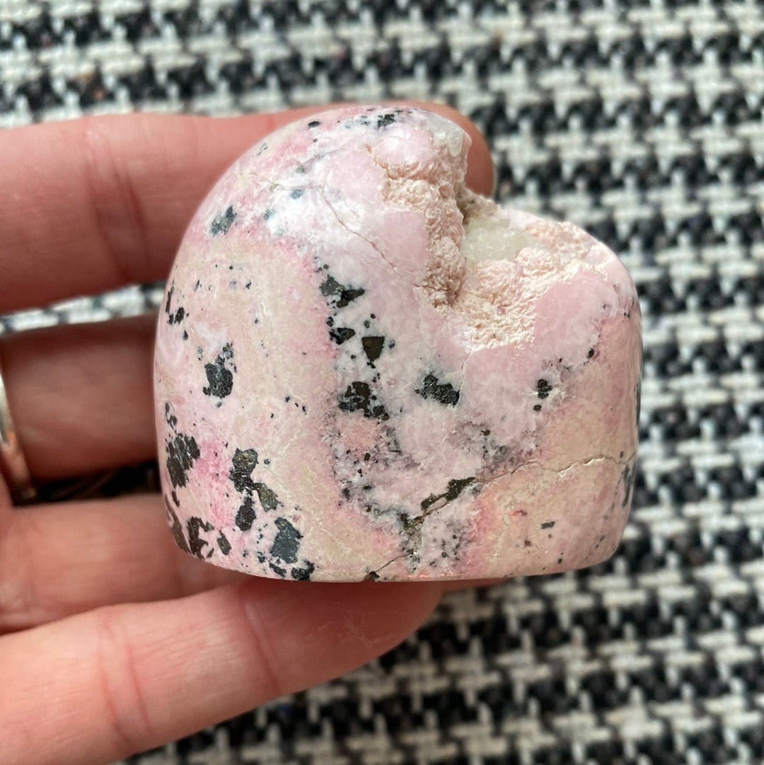 Rhodonite Freeform- Peru- 161 g - Moon Room Shop and Wellness