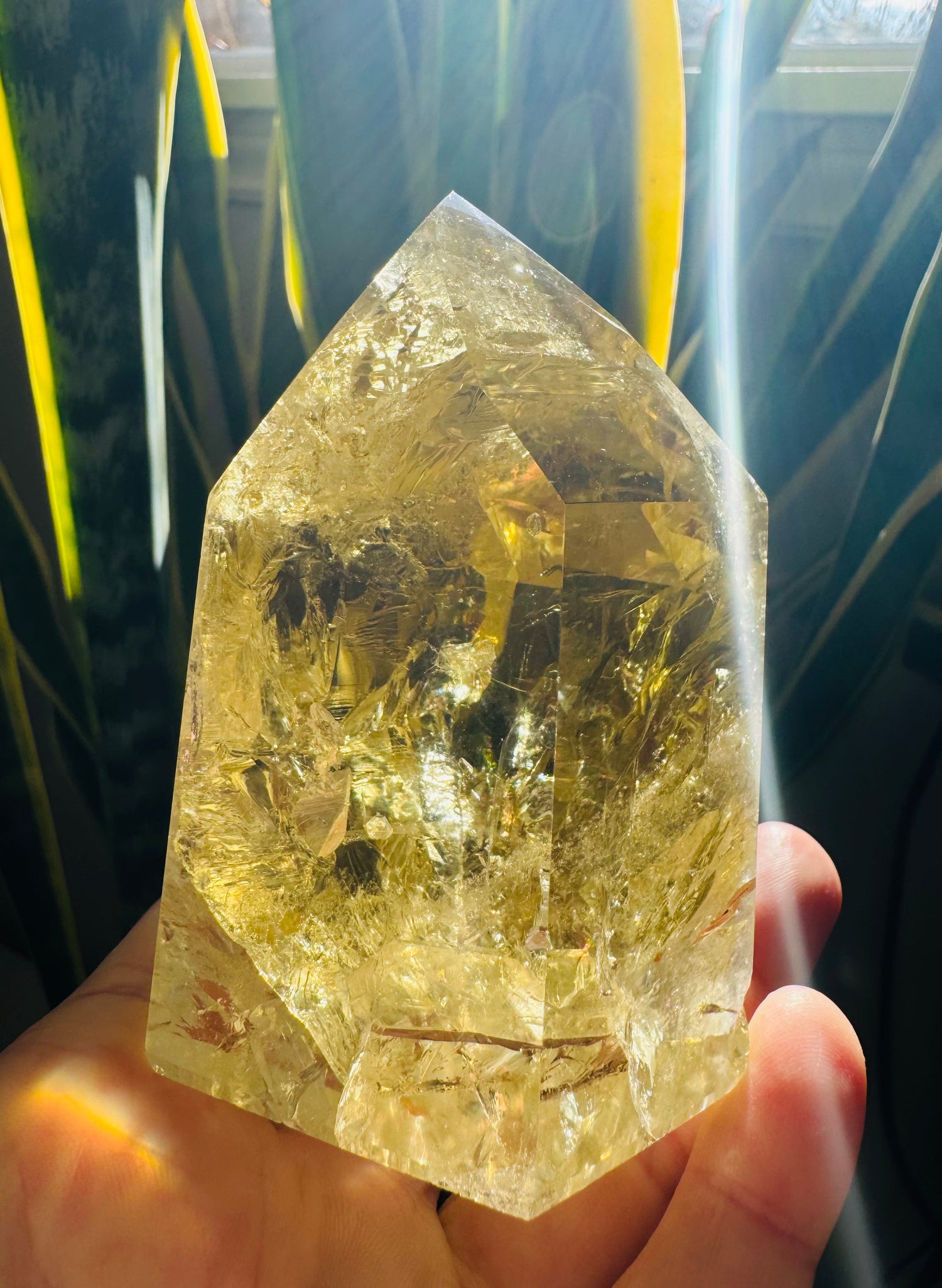 Lemon Quartz Tower 358 g  Brazil Gorgeous - Moon Room Shop and Wellness