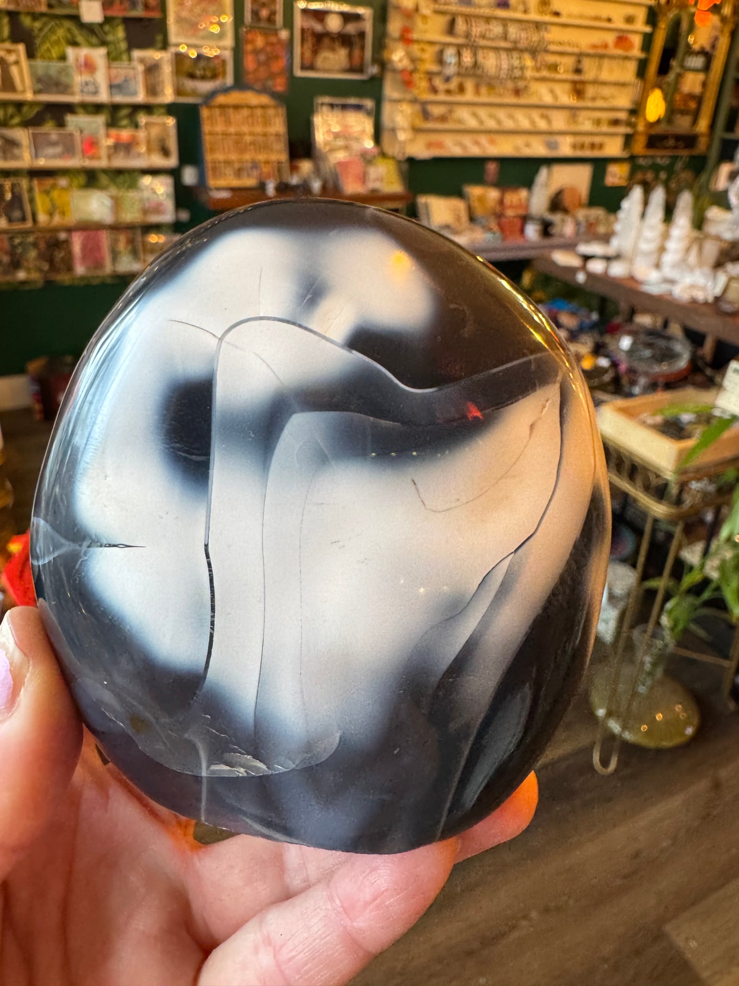 Orca Agate Freeform  1.73 lb - Moon Room Shop and Wellness