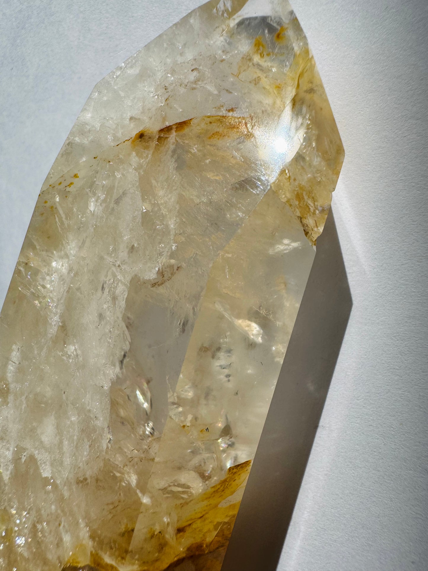 Golden Healer Quartz Tower 450 g Brazil - Divine Beauty - Moon Room Shop and Wellness