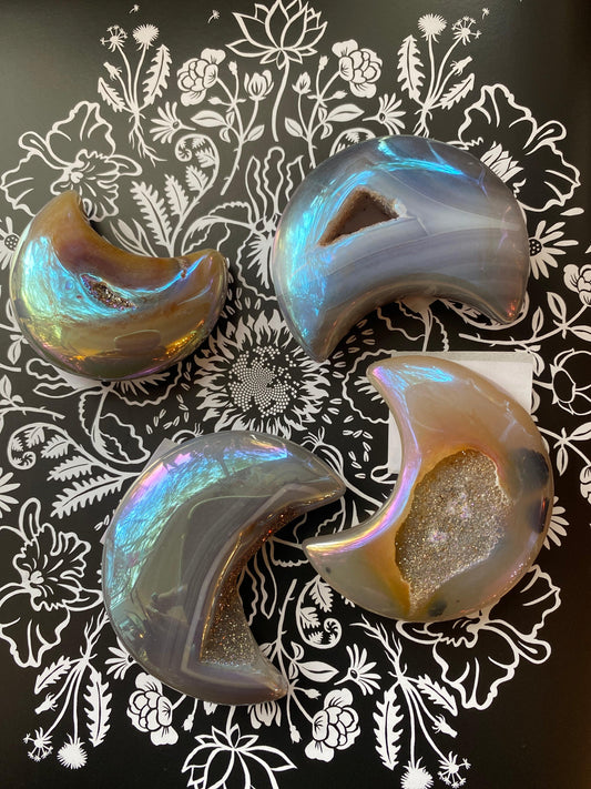Aura Agate Crescent Moon with Druzy - Moon Room Shop and Wellness