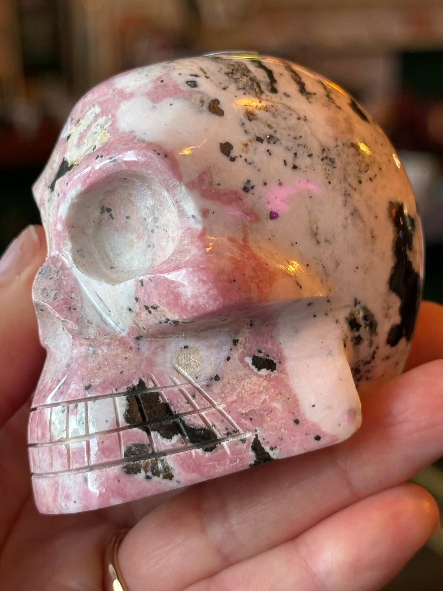 Rhodonite Skull -398 g- Peru - Moon Room Shop and Wellness