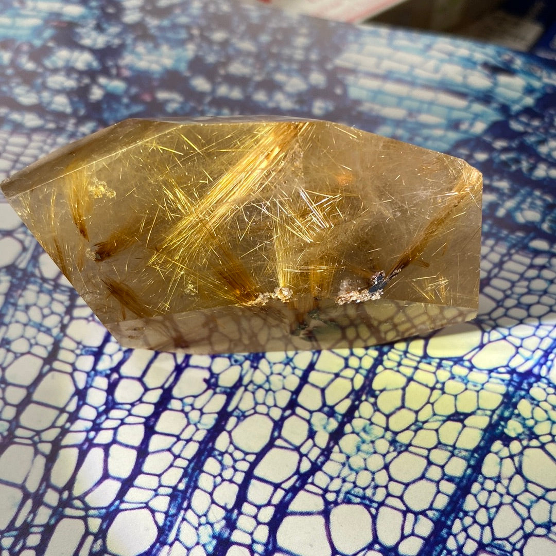 Gold Rutilated Quartz Freeform 108 g - Moon Room Shop and Wellness