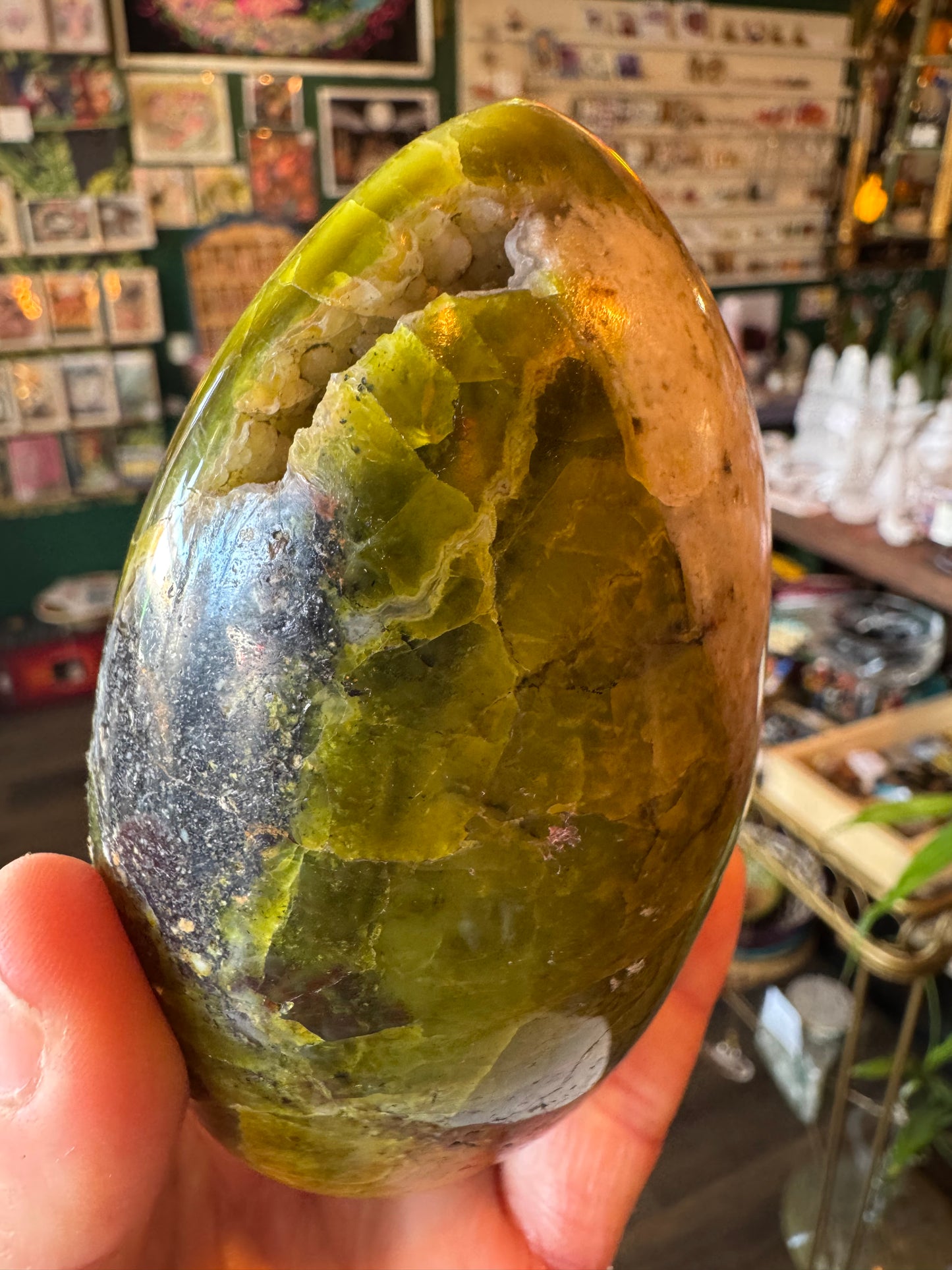 Green Opal Freeform 1.17 lb - Moon Room Shop and Wellness